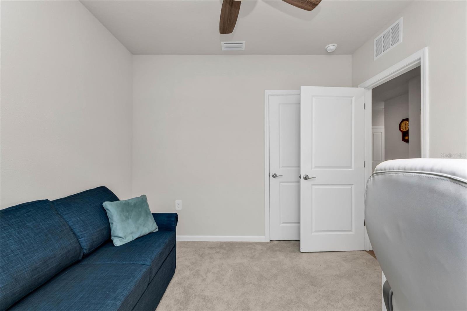 Image 11 of 54 For 1969 Palms Drive