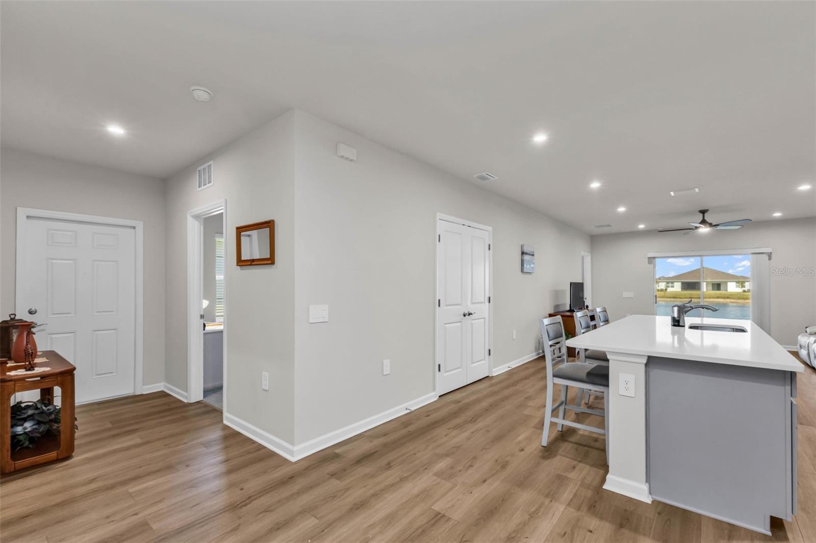 Image 22 of 54 For 1969 Palms Drive