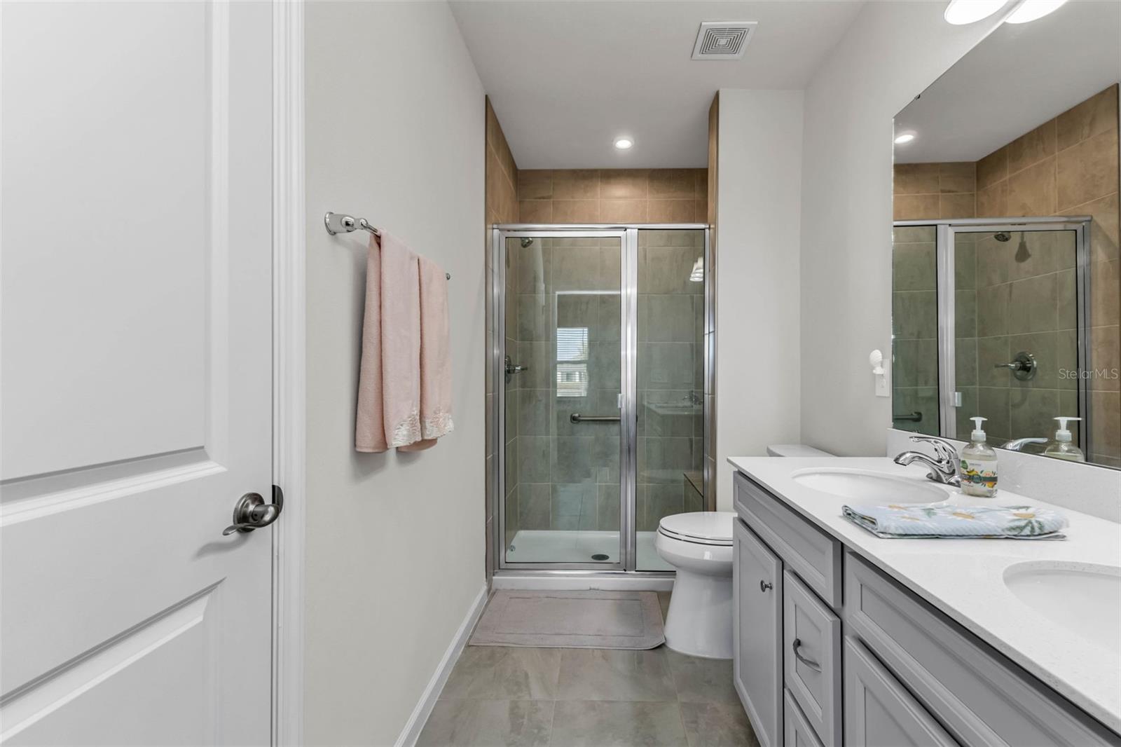 Image 36 of 54 For 1969 Palms Drive