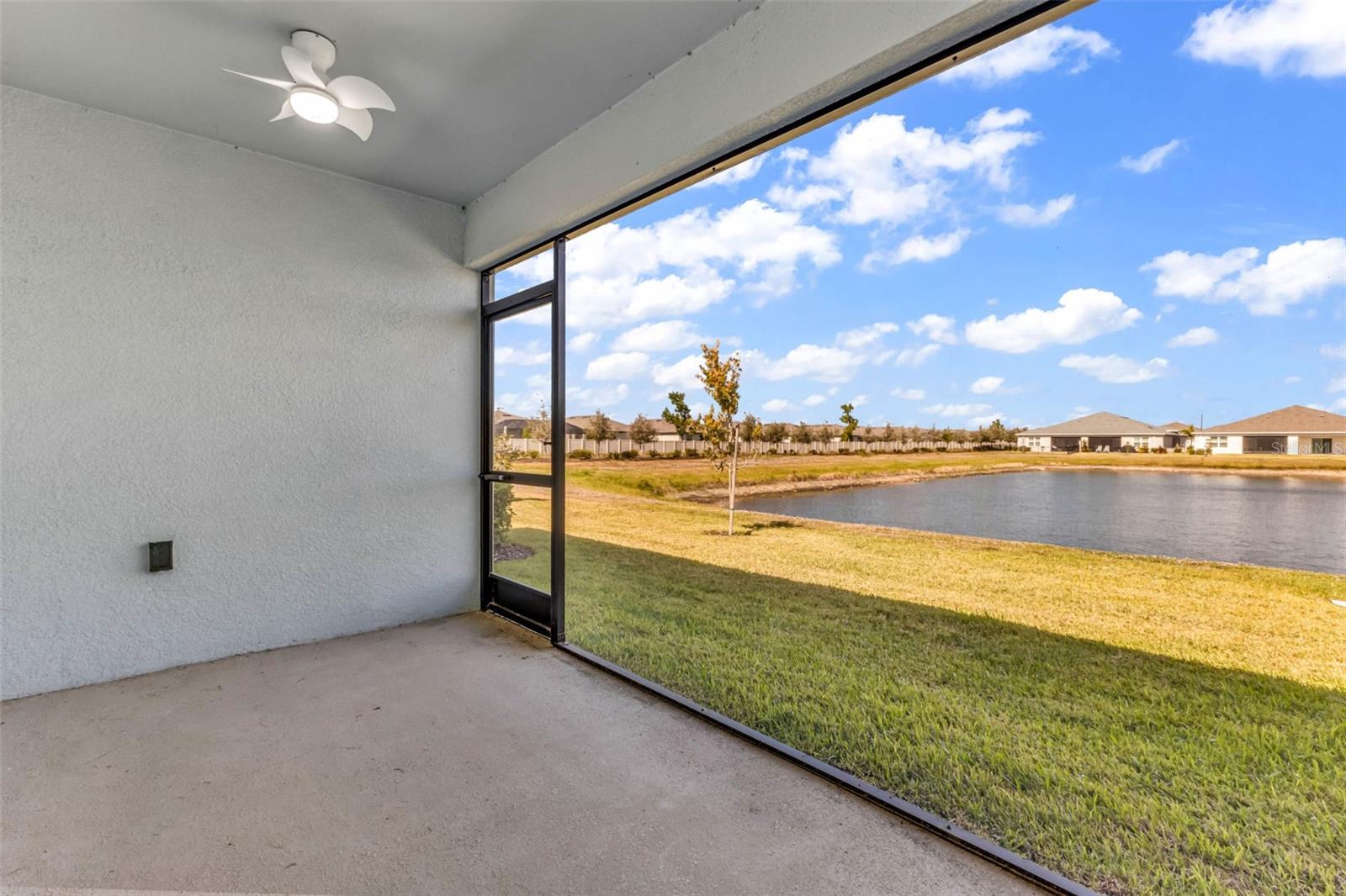 Image 38 of 54 For 1969 Palms Drive