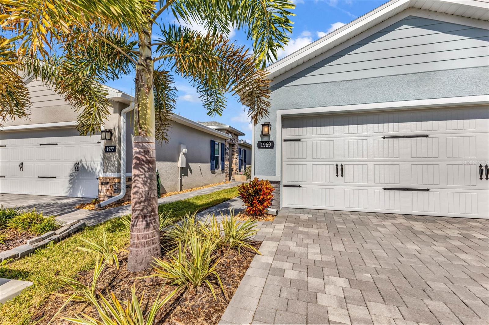 Image 5 of 54 For 1969 Palms Drive