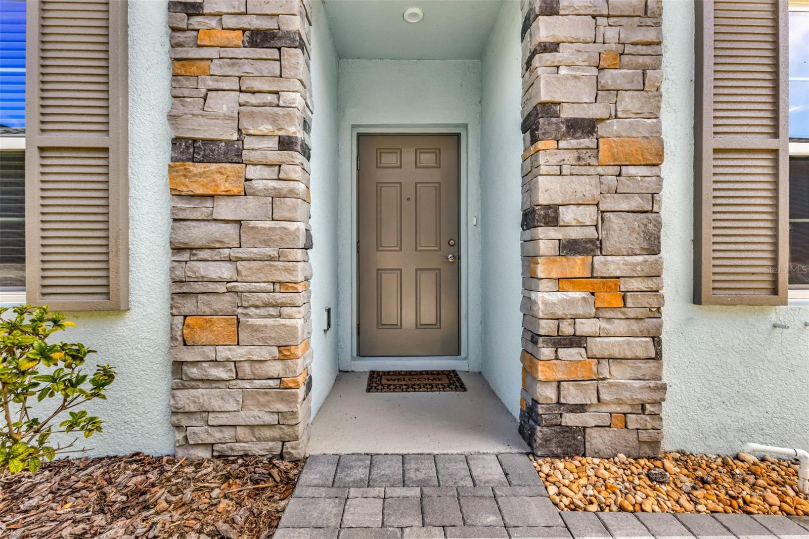 Image 8 of 54 For 1969 Palms Drive