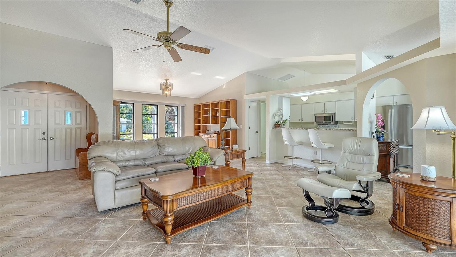 Image 12 of 60 For 21482 Beaverton Avenue