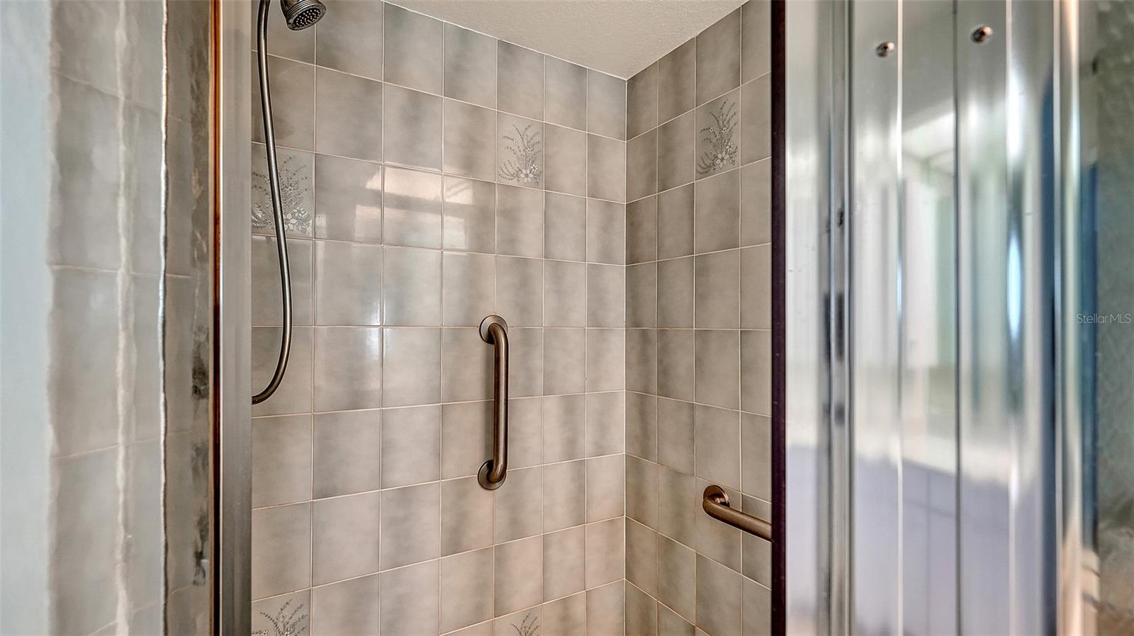 Image 28 of 60 For 21482 Beaverton Avenue