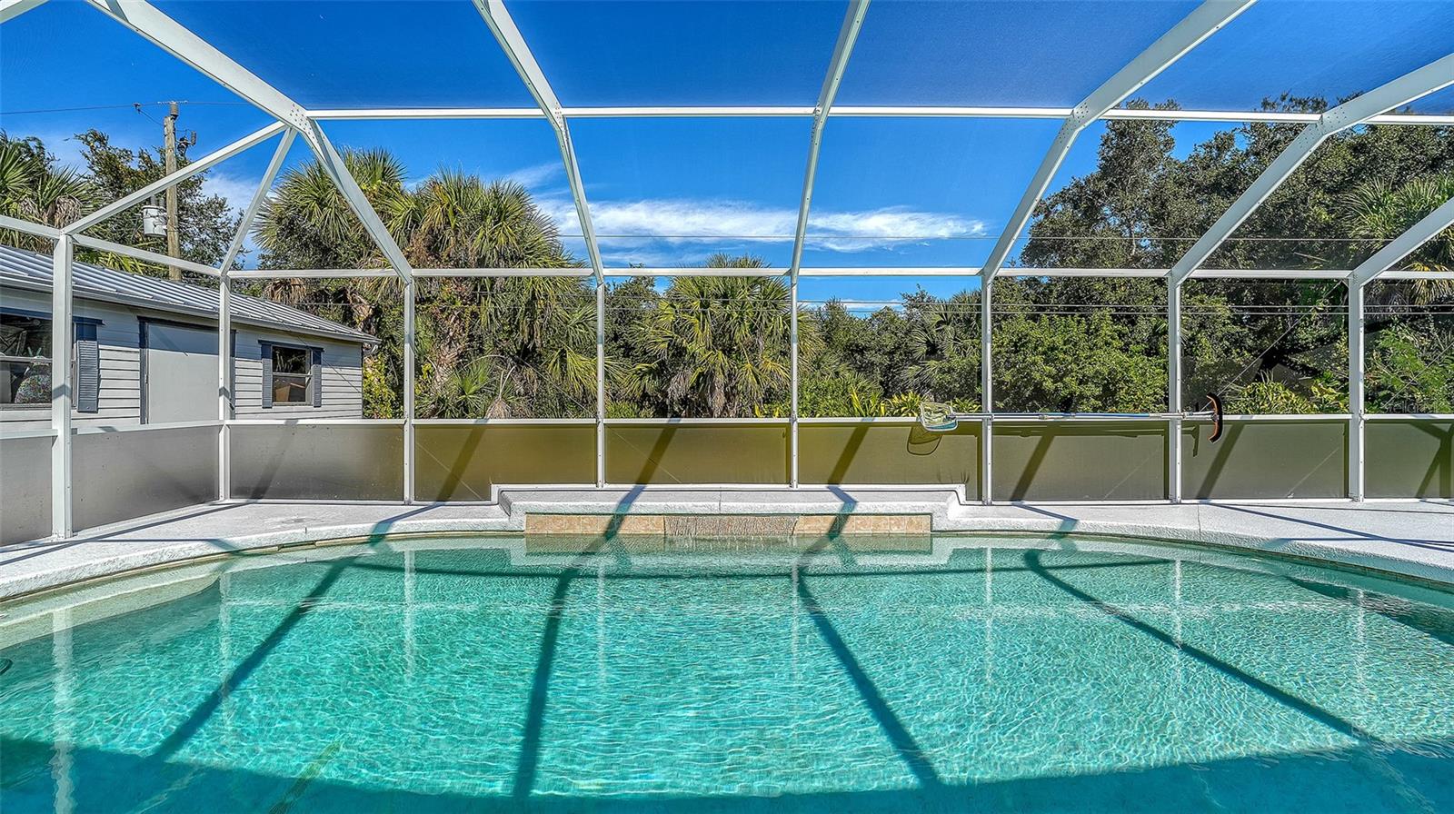 Image 44 of 60 For 21482 Beaverton Avenue