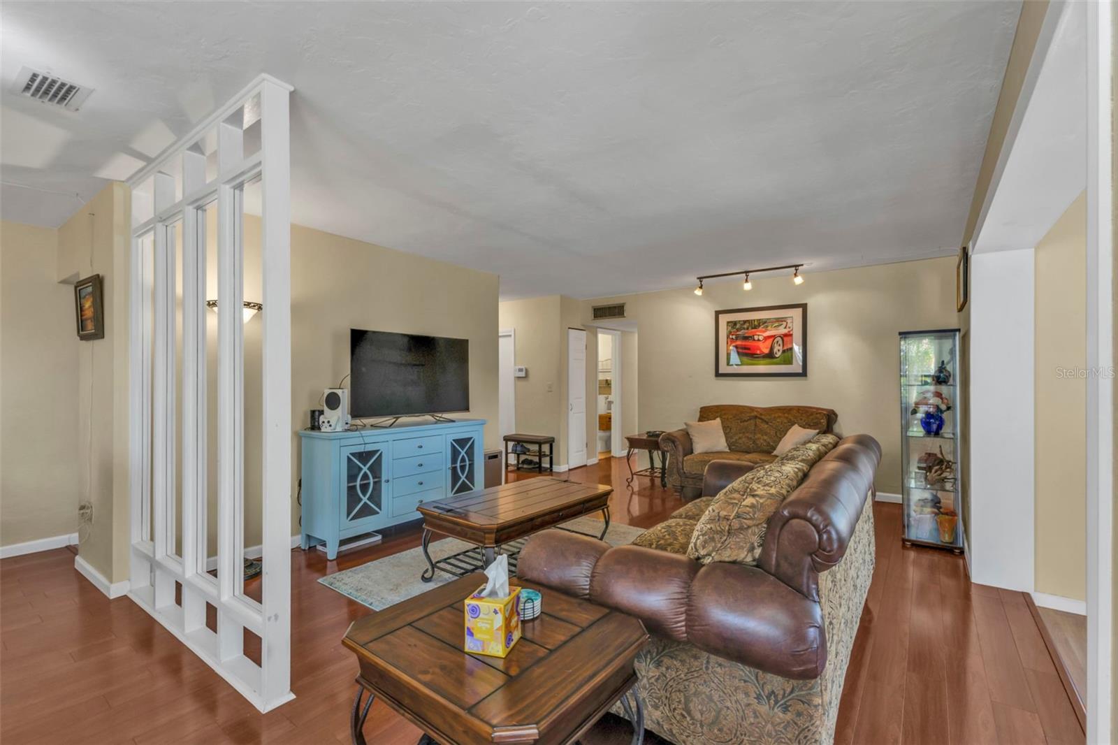 Image 17 of 36 For 2440 Ednor Street