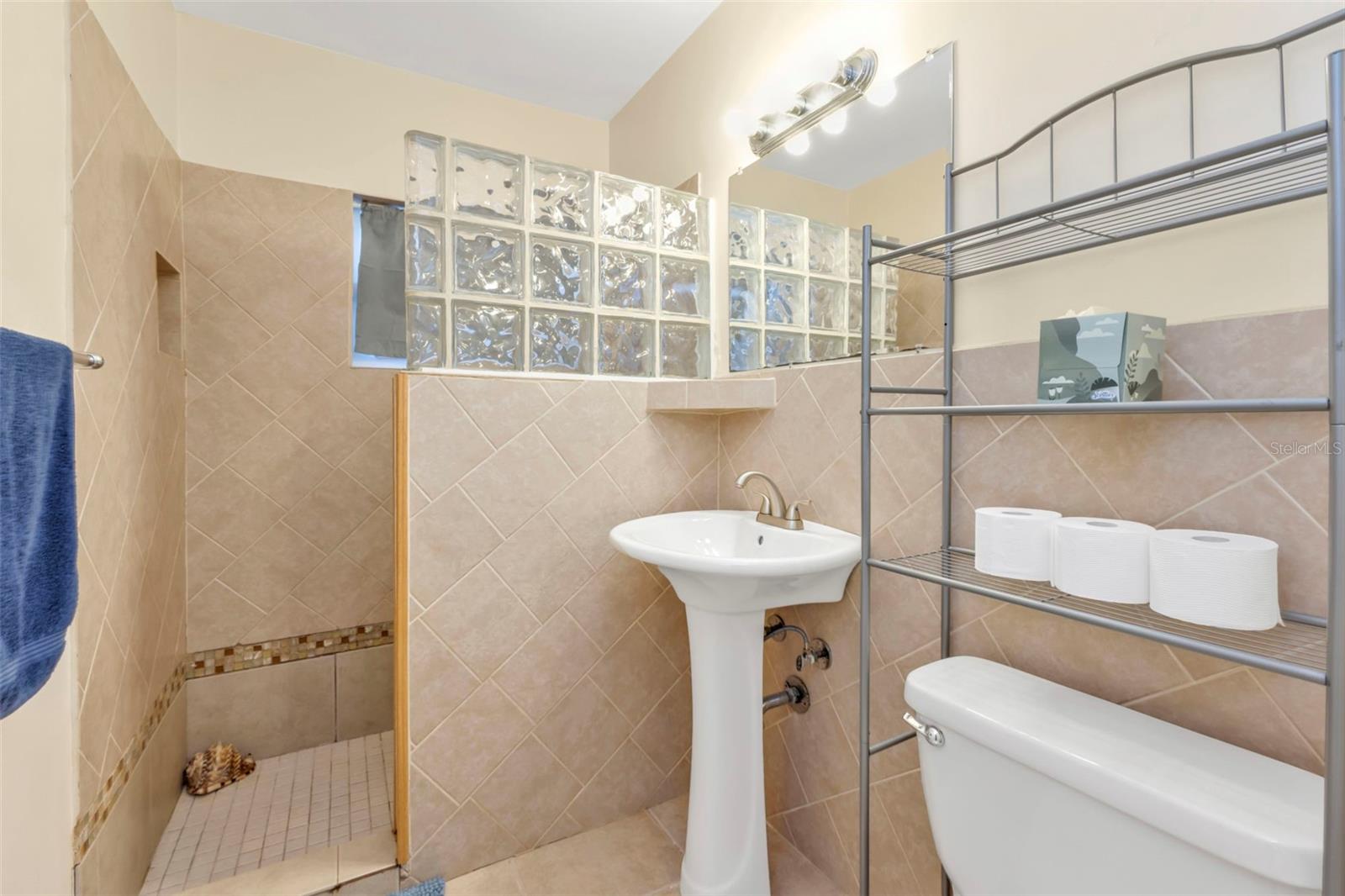 Image 9 of 36 For 2440 Ednor Street