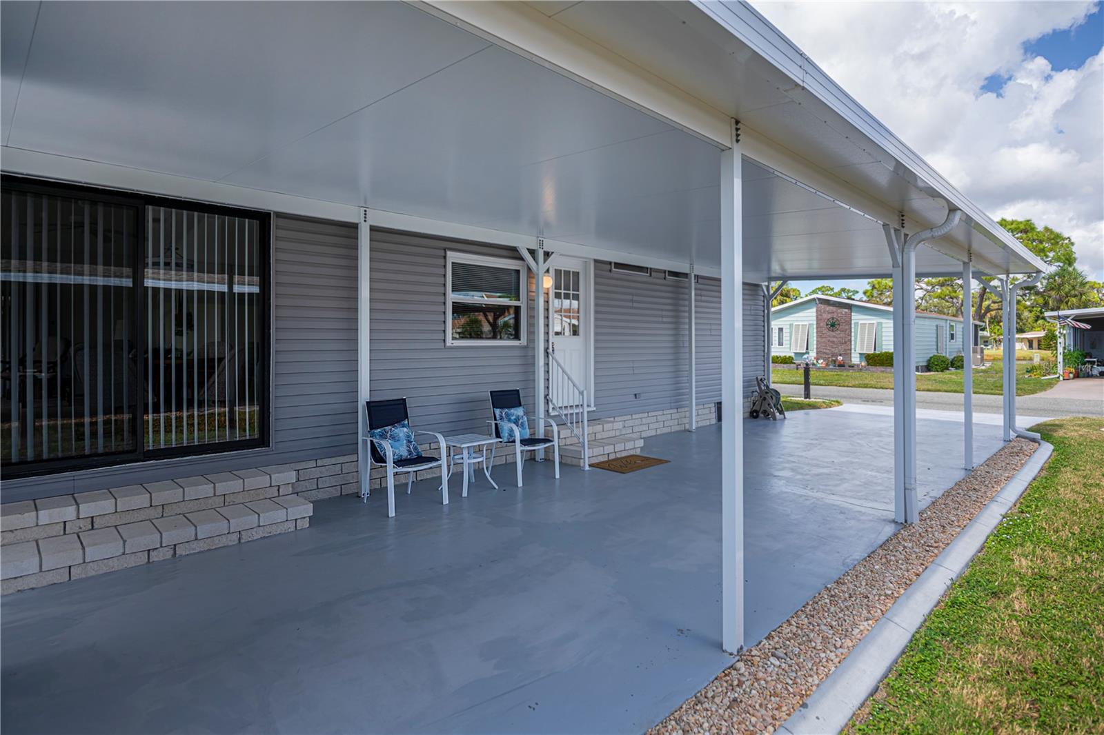 Image 56 of 69 For 749 Watersedge Street