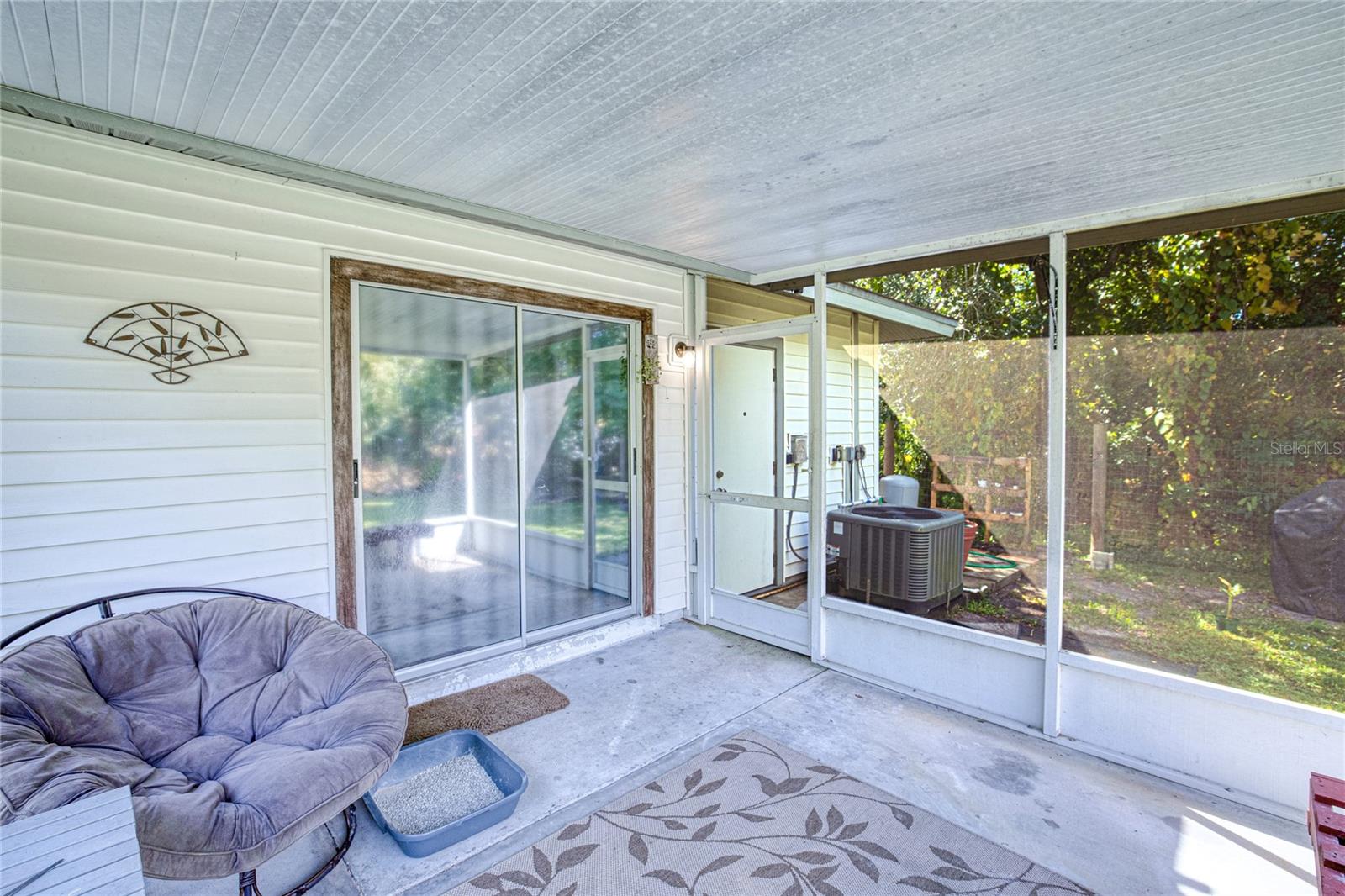 Image 25 of 33 For 28286 Twin Lakes Drive