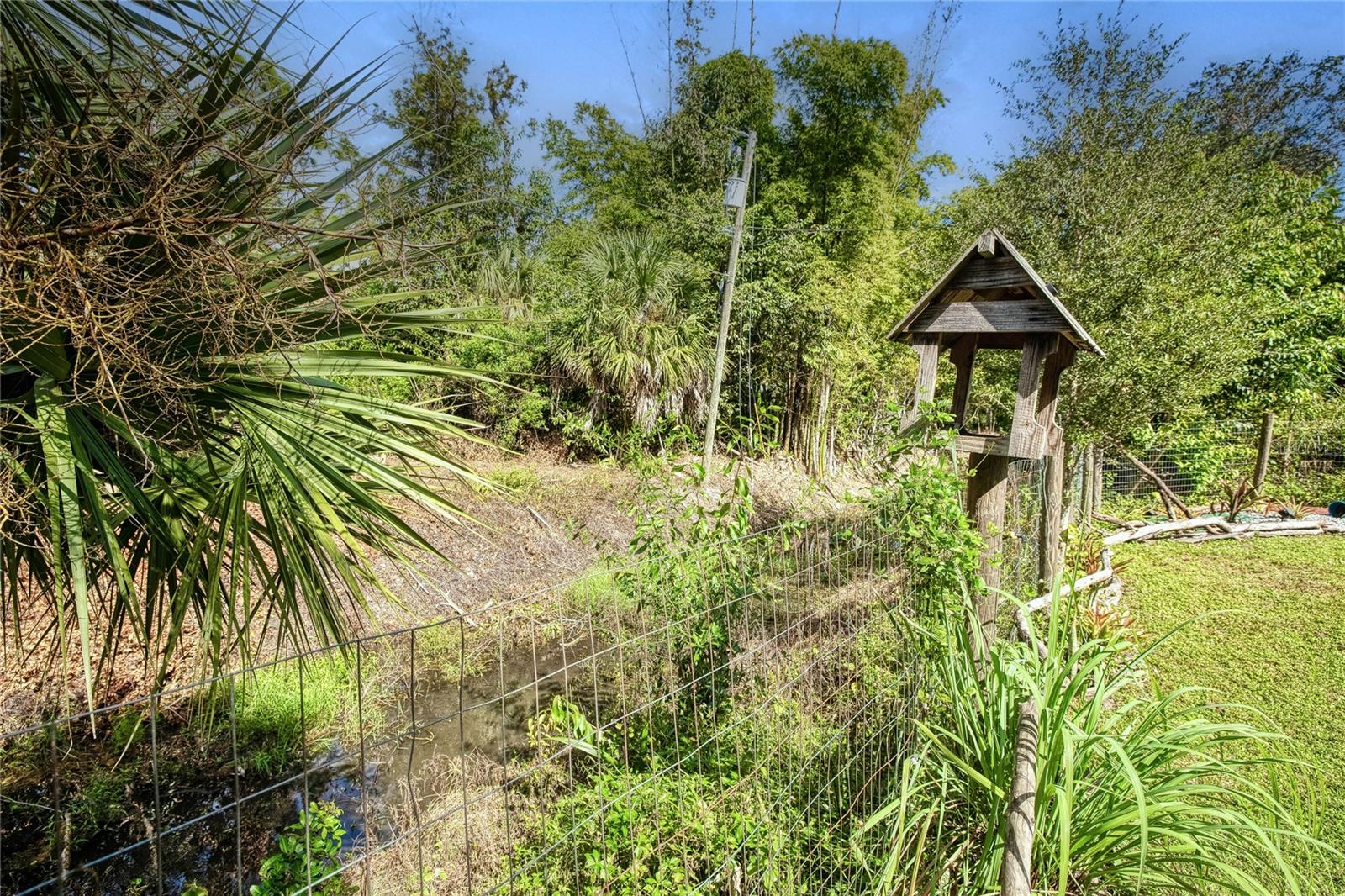 Image 28 of 33 For 28286 Twin Lakes Drive