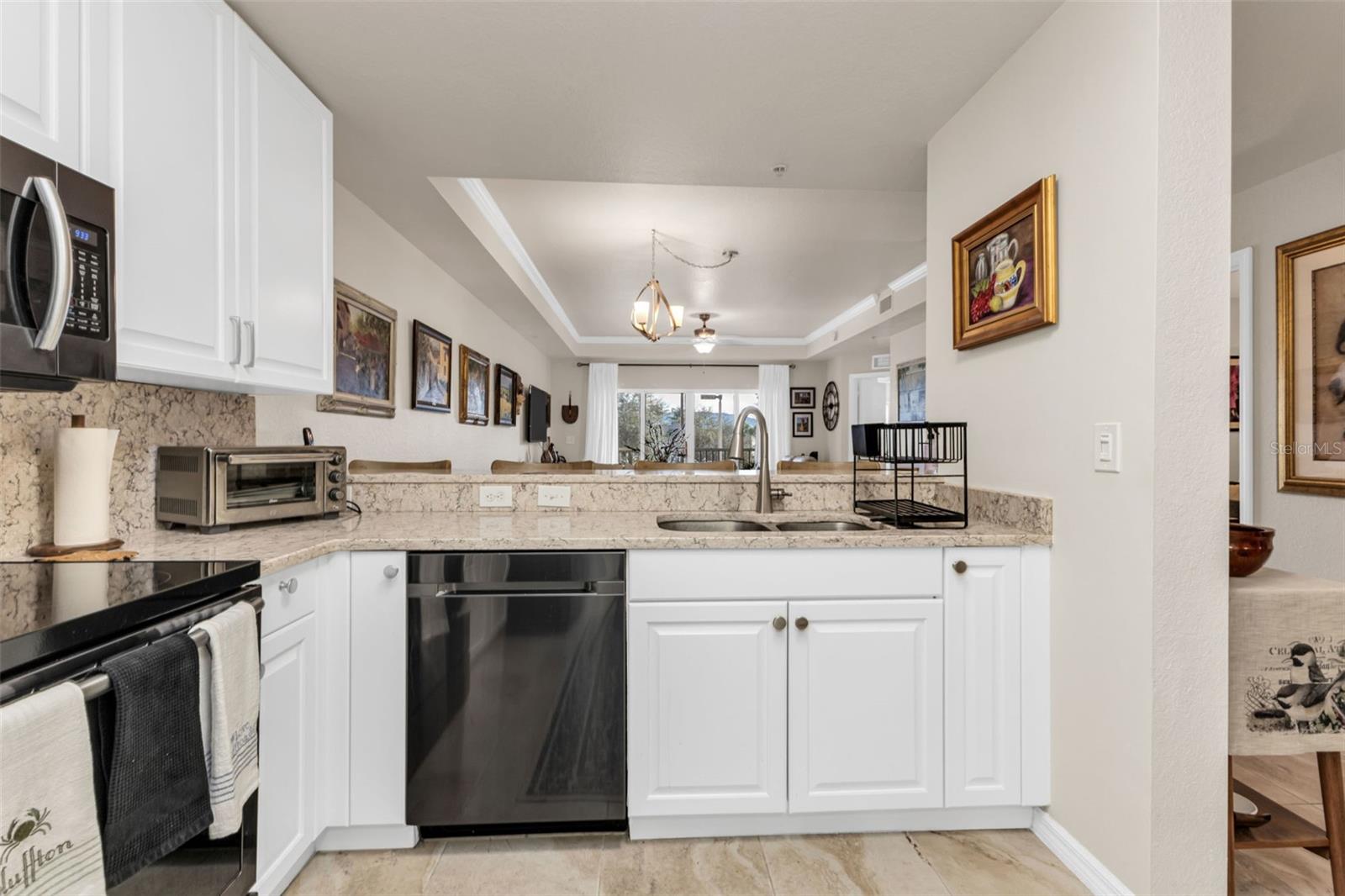 Image 12 of 100 For 3322 Purple Martin Drive 126