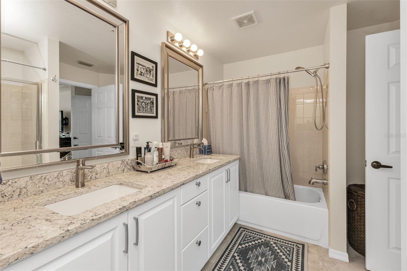 Image 36 of 100 For 3322 Purple Martin Drive 126