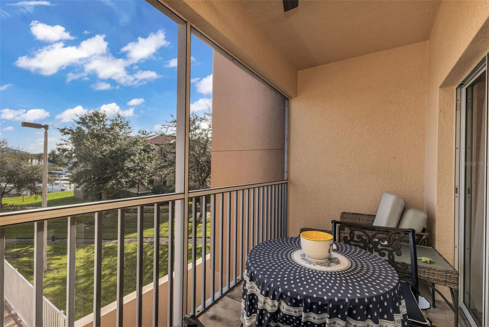 Image 37 of 100 For 3322 Purple Martin Drive 126