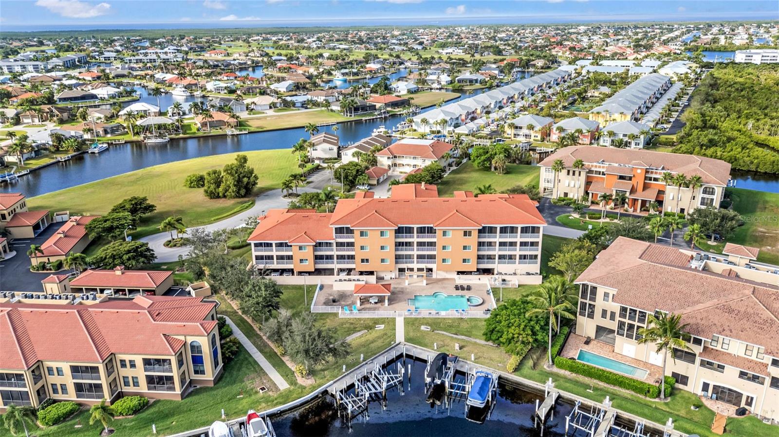 Image 85 of 100 For 3322 Purple Martin Drive 126