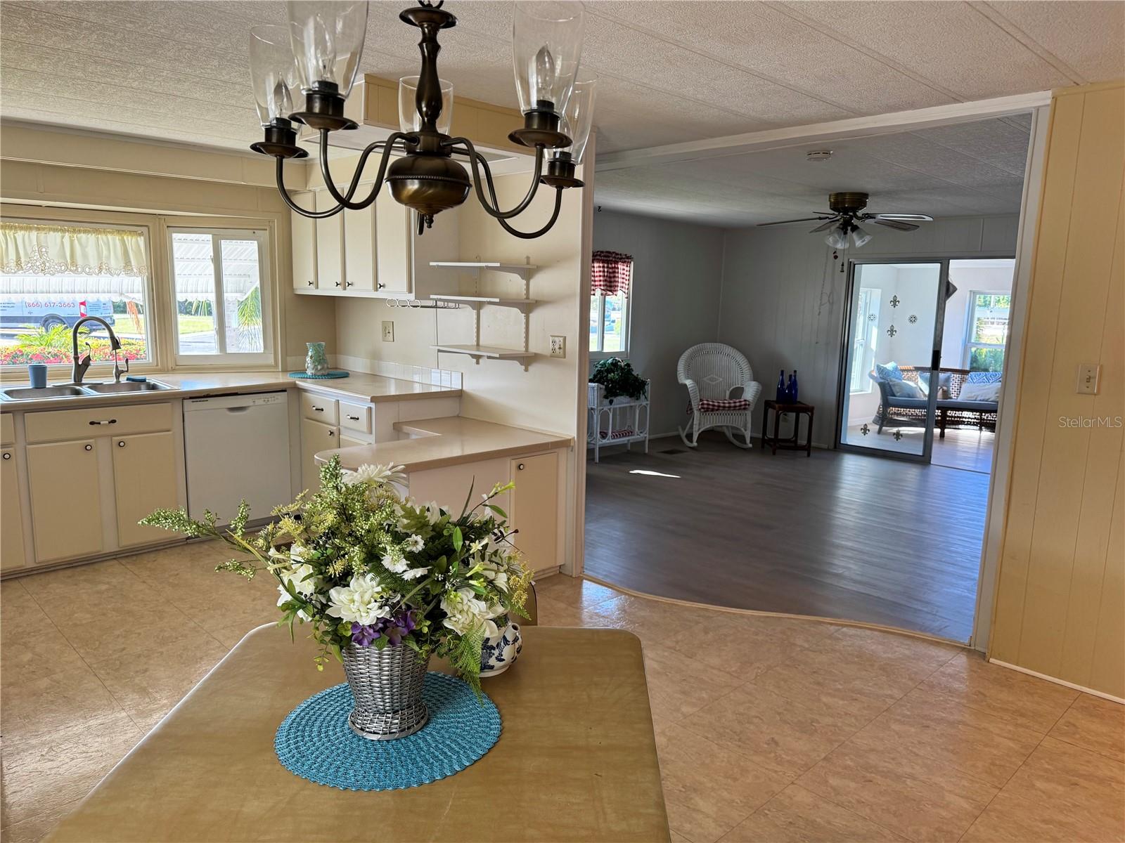 Image 12 of 46 For 1891 Englewood Road 45