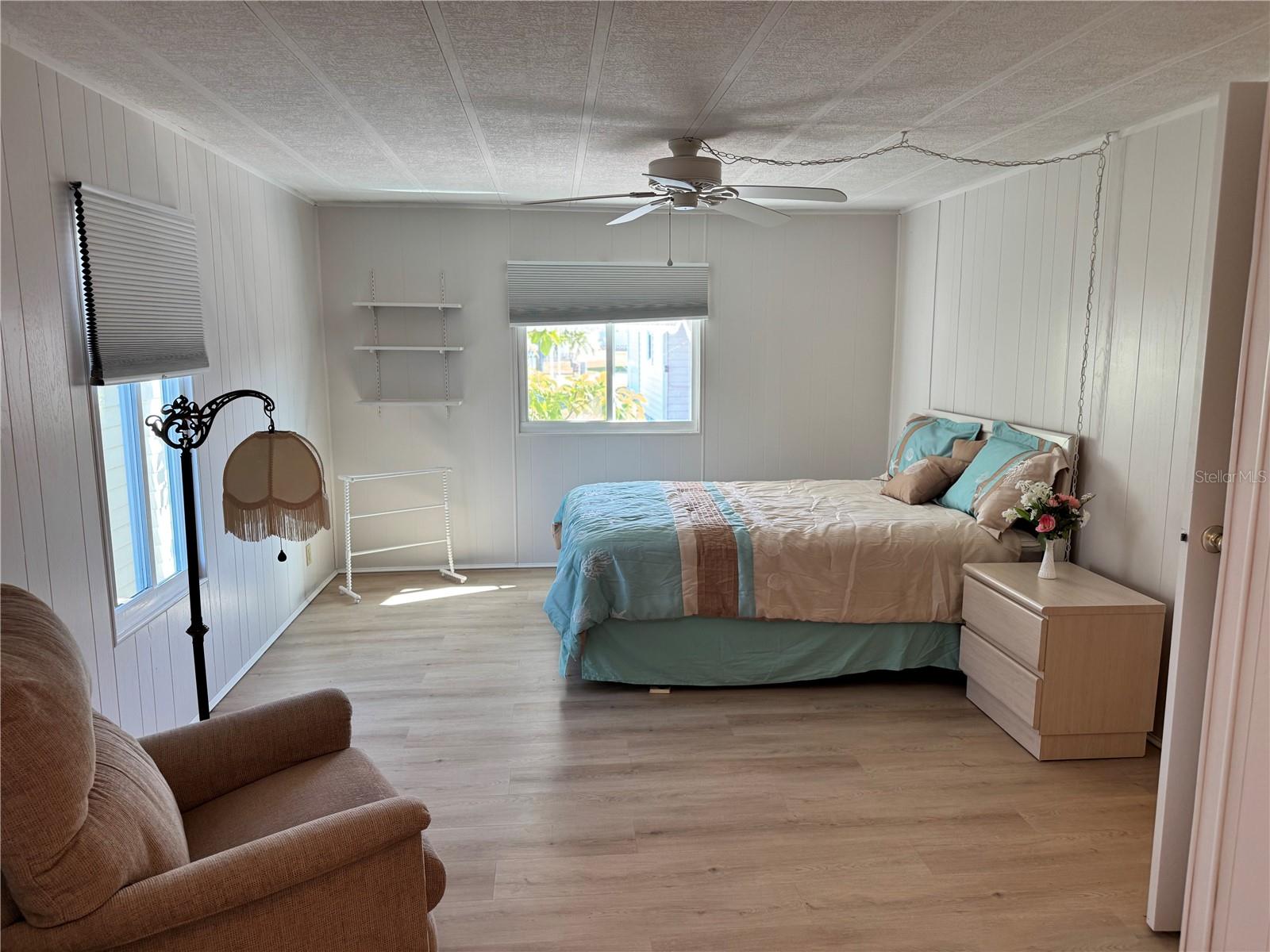 Image 20 of 46 For 1891 Englewood Road 45