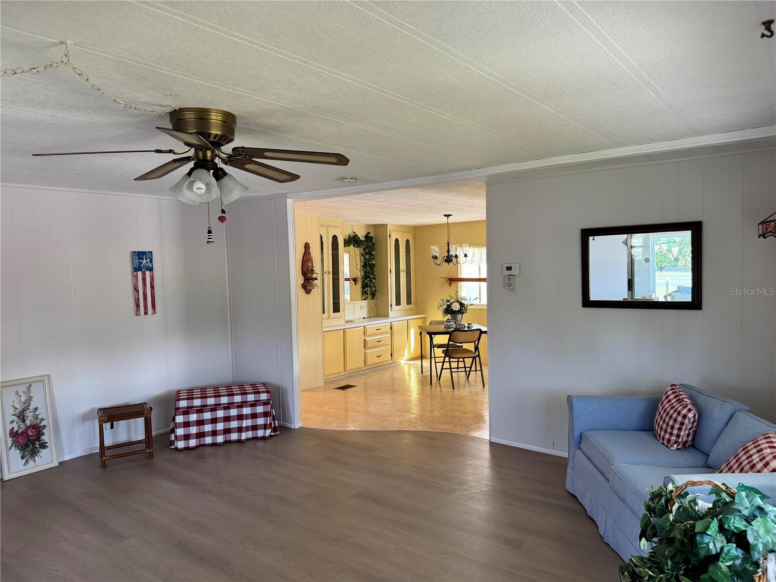 Image 7 of 46 For 1891 Englewood Road 45