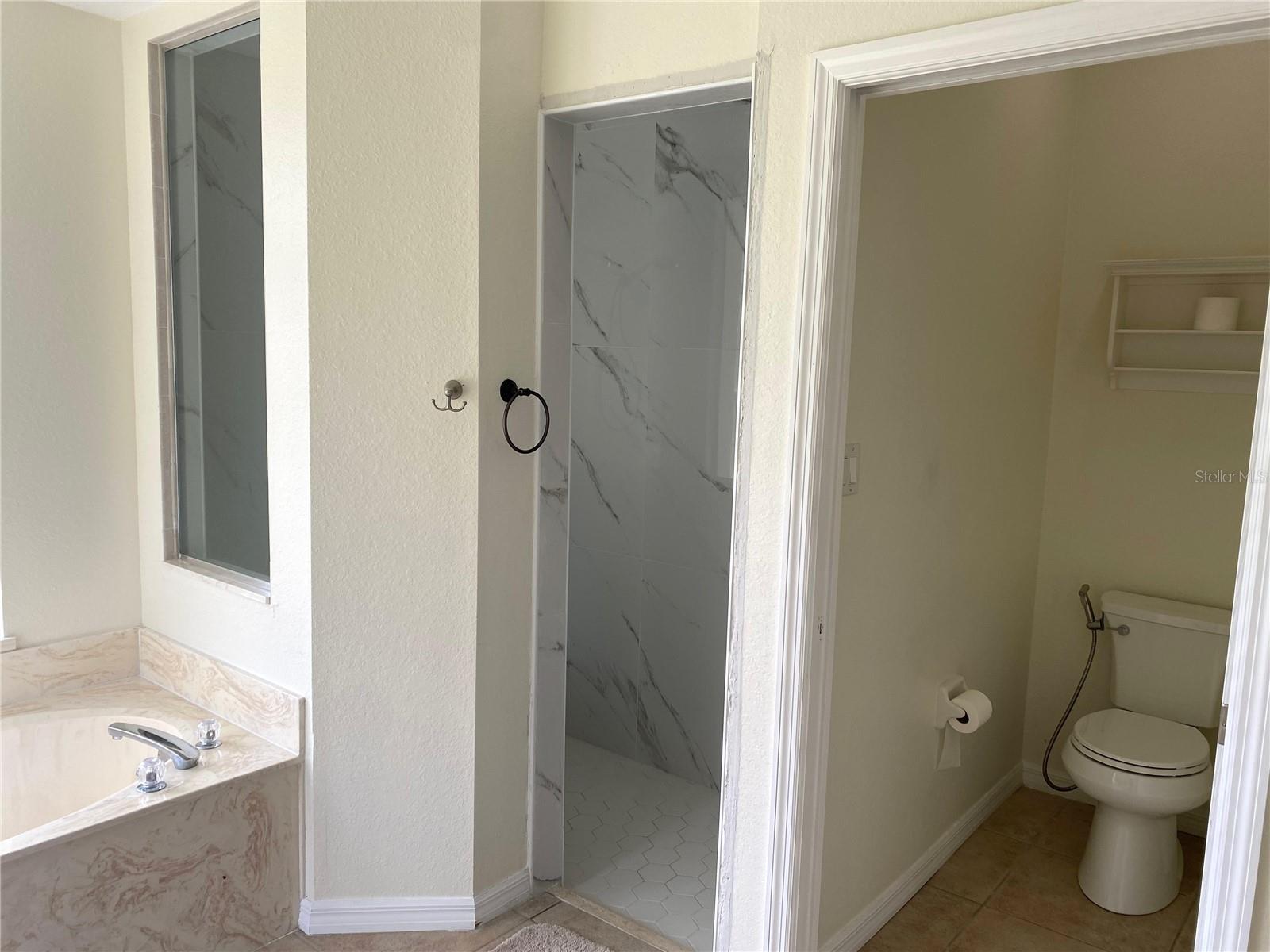 Image 18 of 60 For 5540 Allamanda Avenue