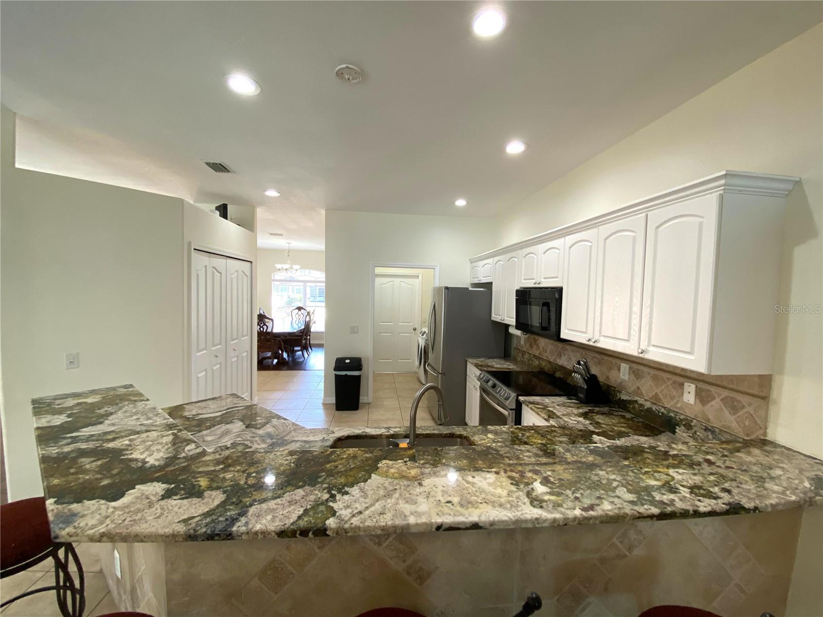 Image 26 of 60 For 5540 Allamanda Avenue