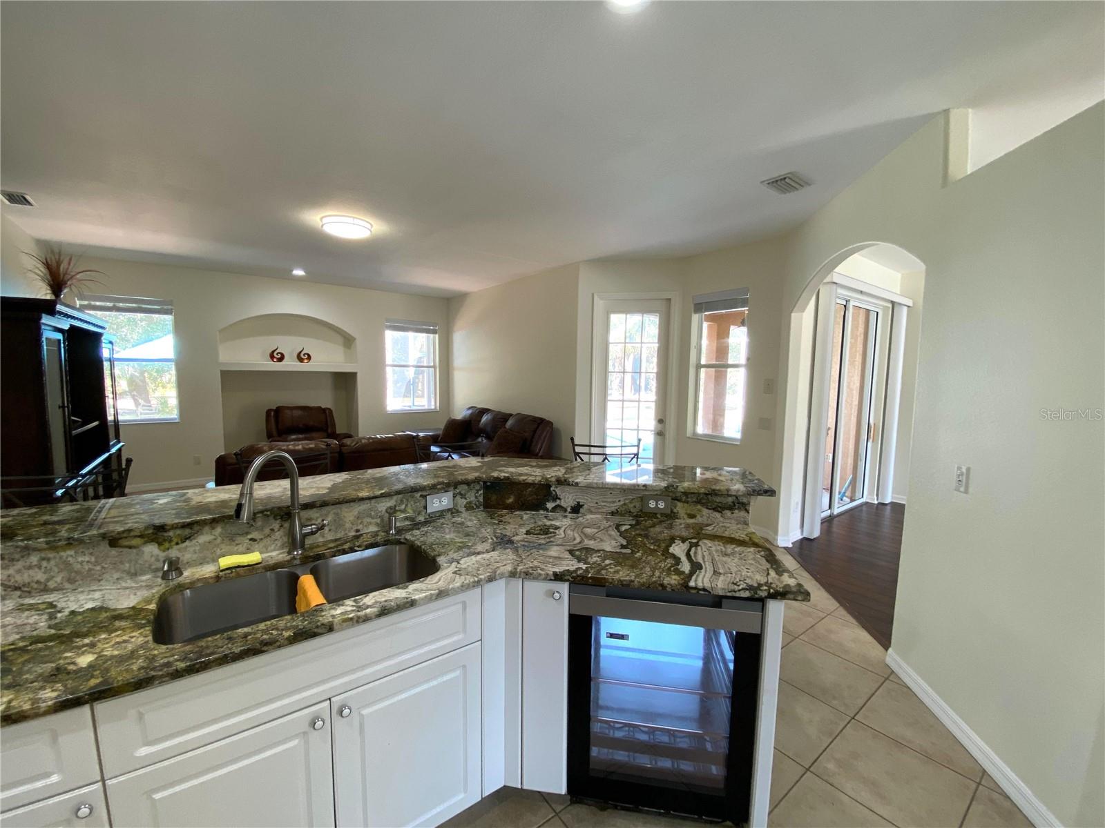 Image 27 of 60 For 5540 Allamanda Avenue