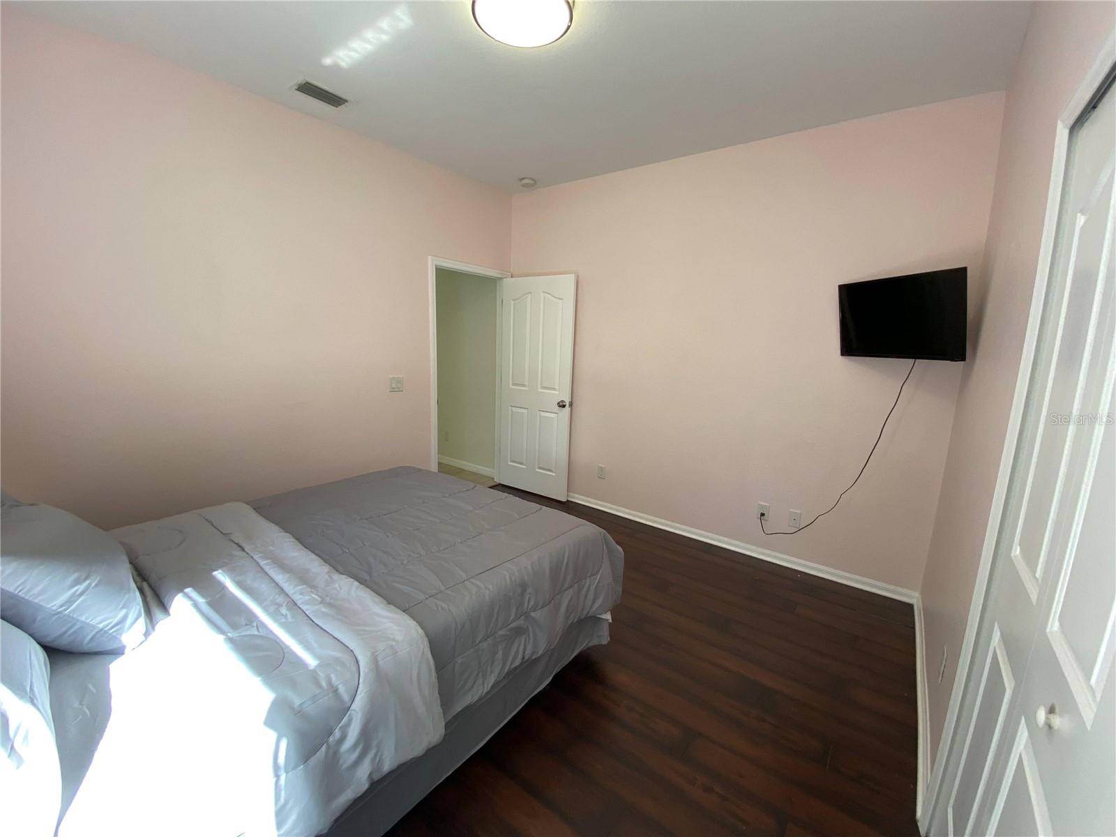 Image 32 of 60 For 5540 Allamanda Avenue