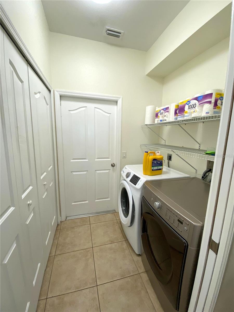 Image 34 of 60 For 5540 Allamanda Avenue