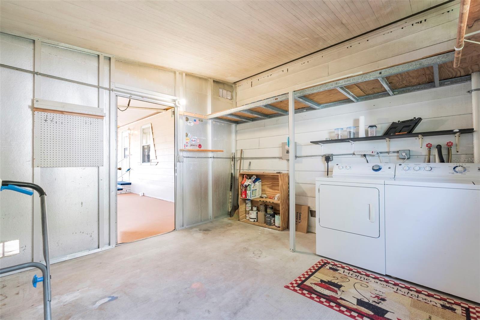 Image 16 of 59 For 297 Anchors Way