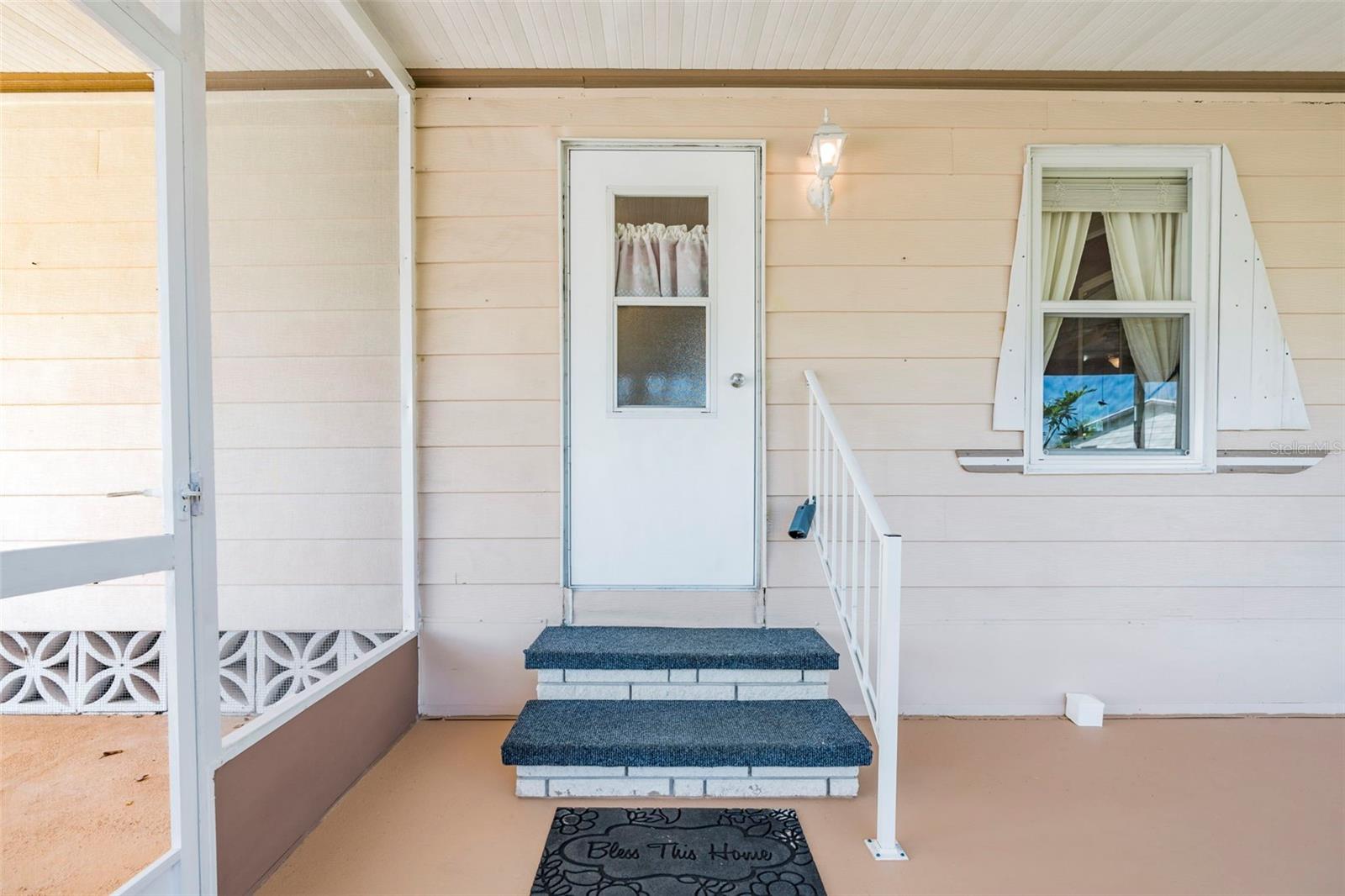 Image 18 of 59 For 297 Anchors Way