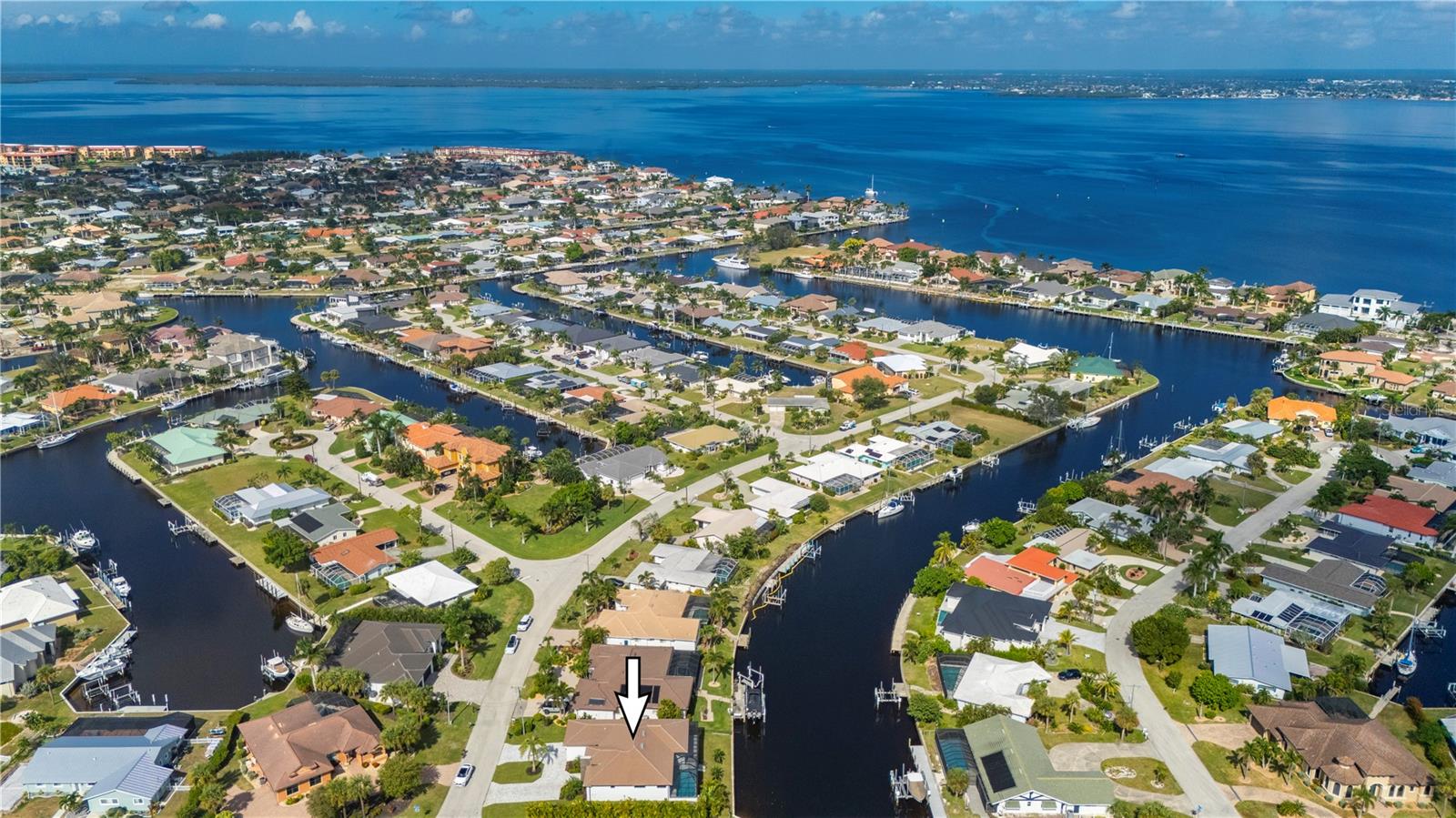 Image 3 of 76 For 198 Gulfview Road