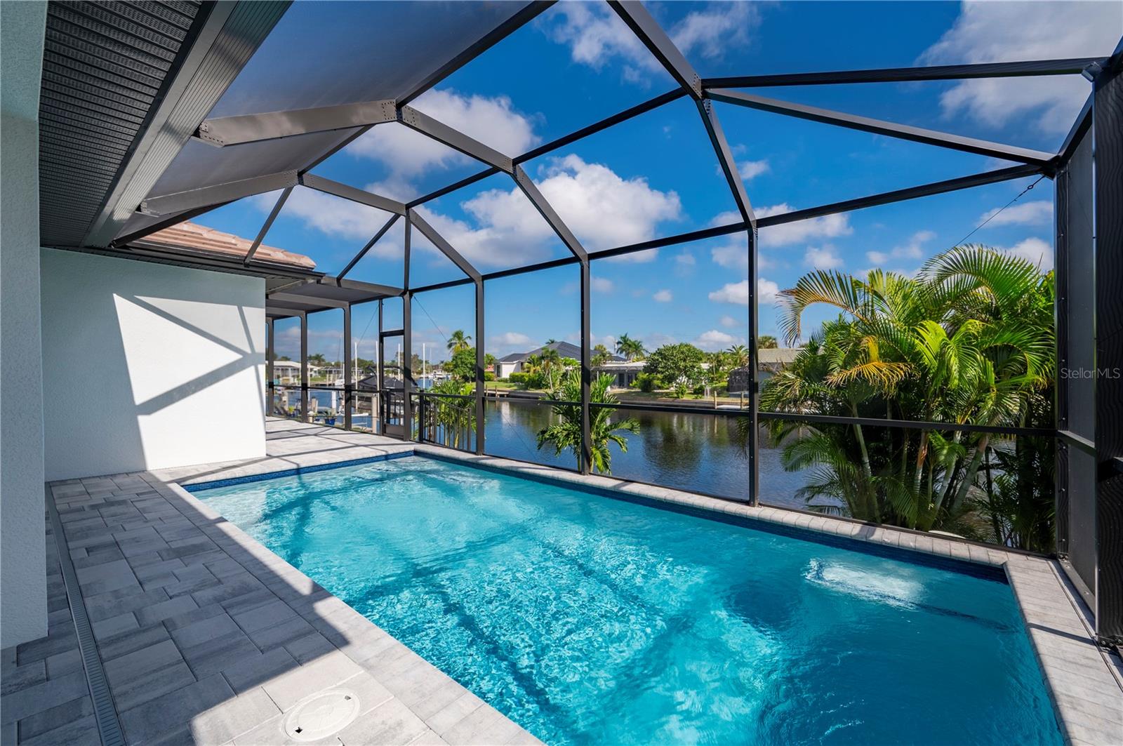 Image 46 of 76 For 198 Gulfview Road