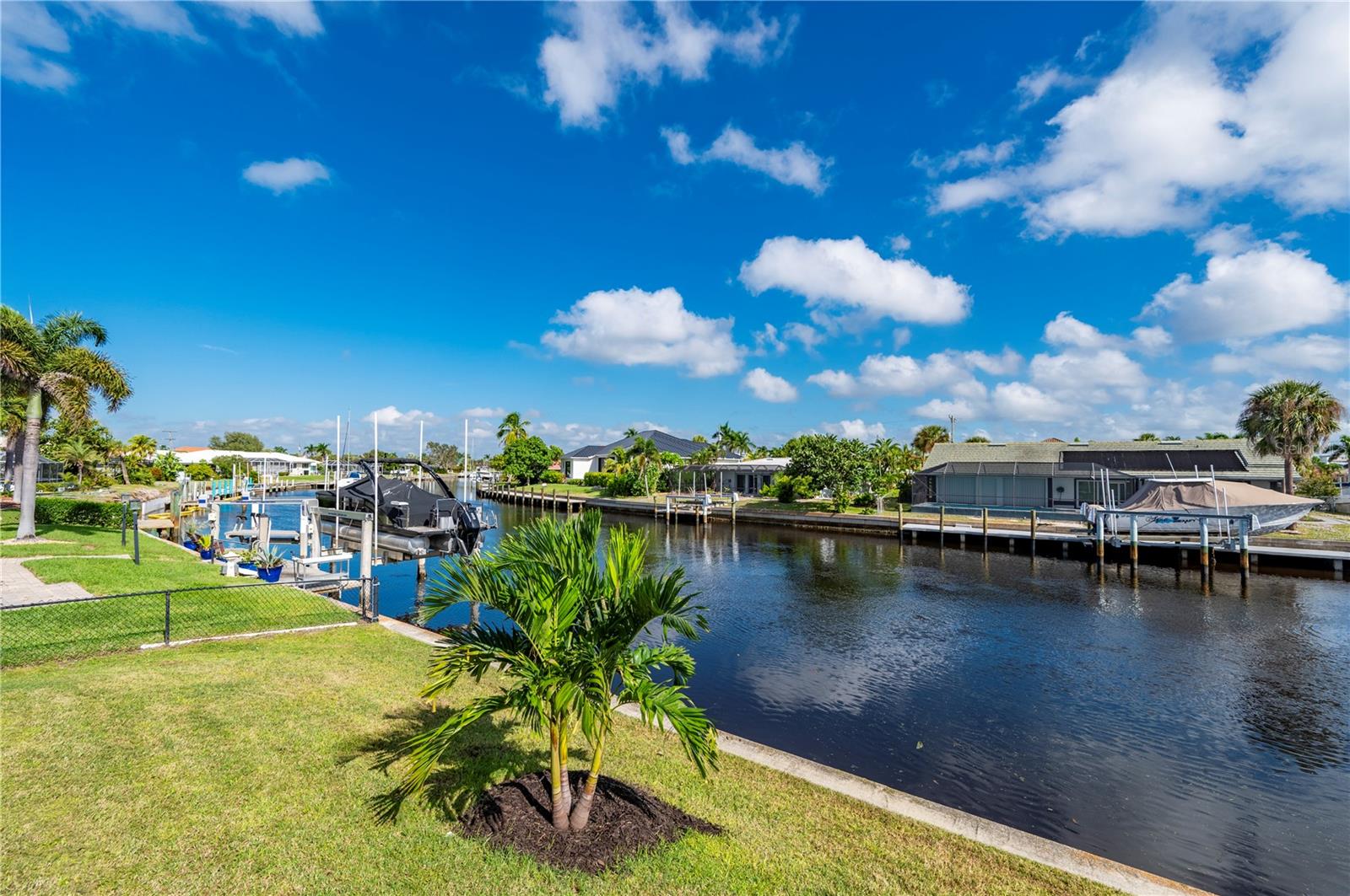 Image 52 of 76 For 198 Gulfview Road