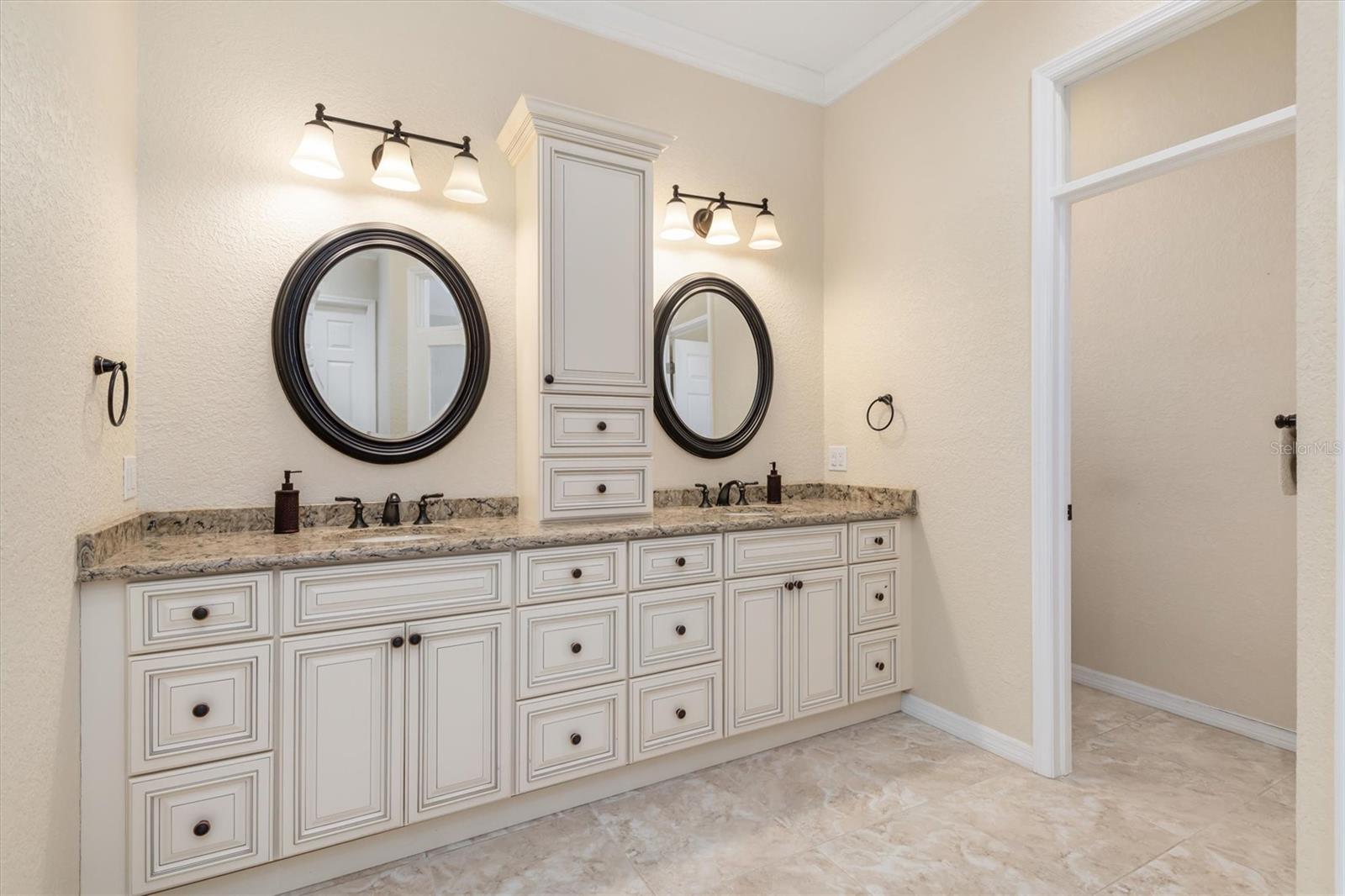 Image 24 of 42 For 2716 Ryan Boulevard