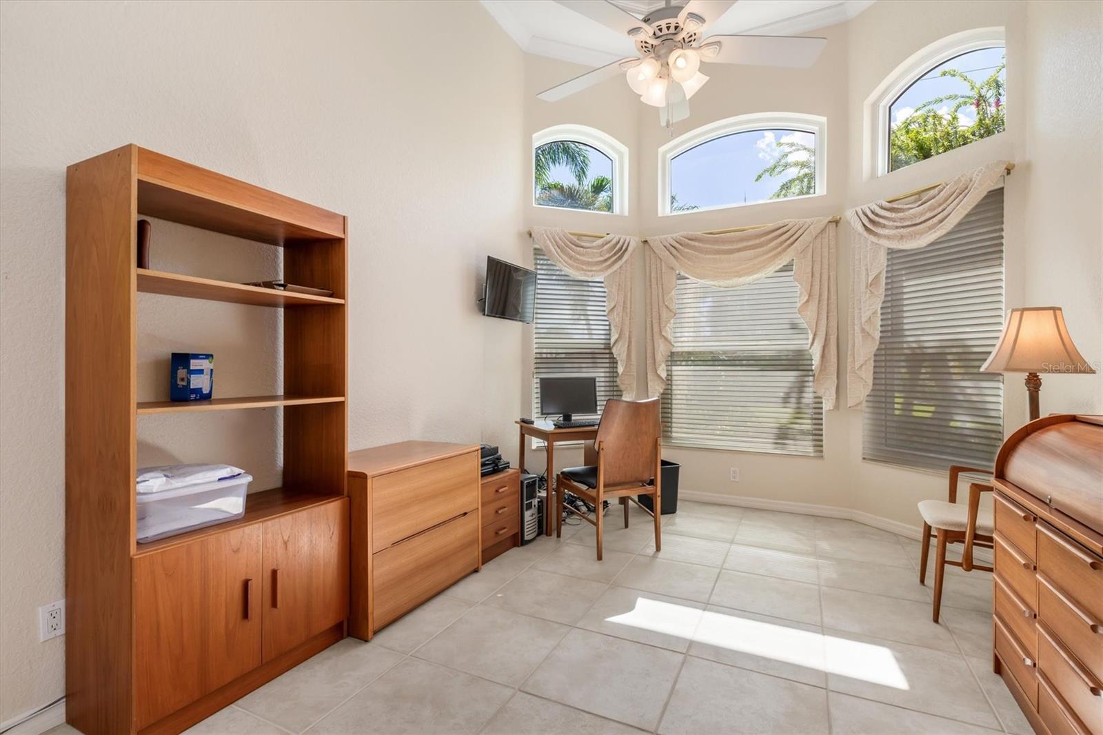 Image 33 of 42 For 2716 Ryan Boulevard