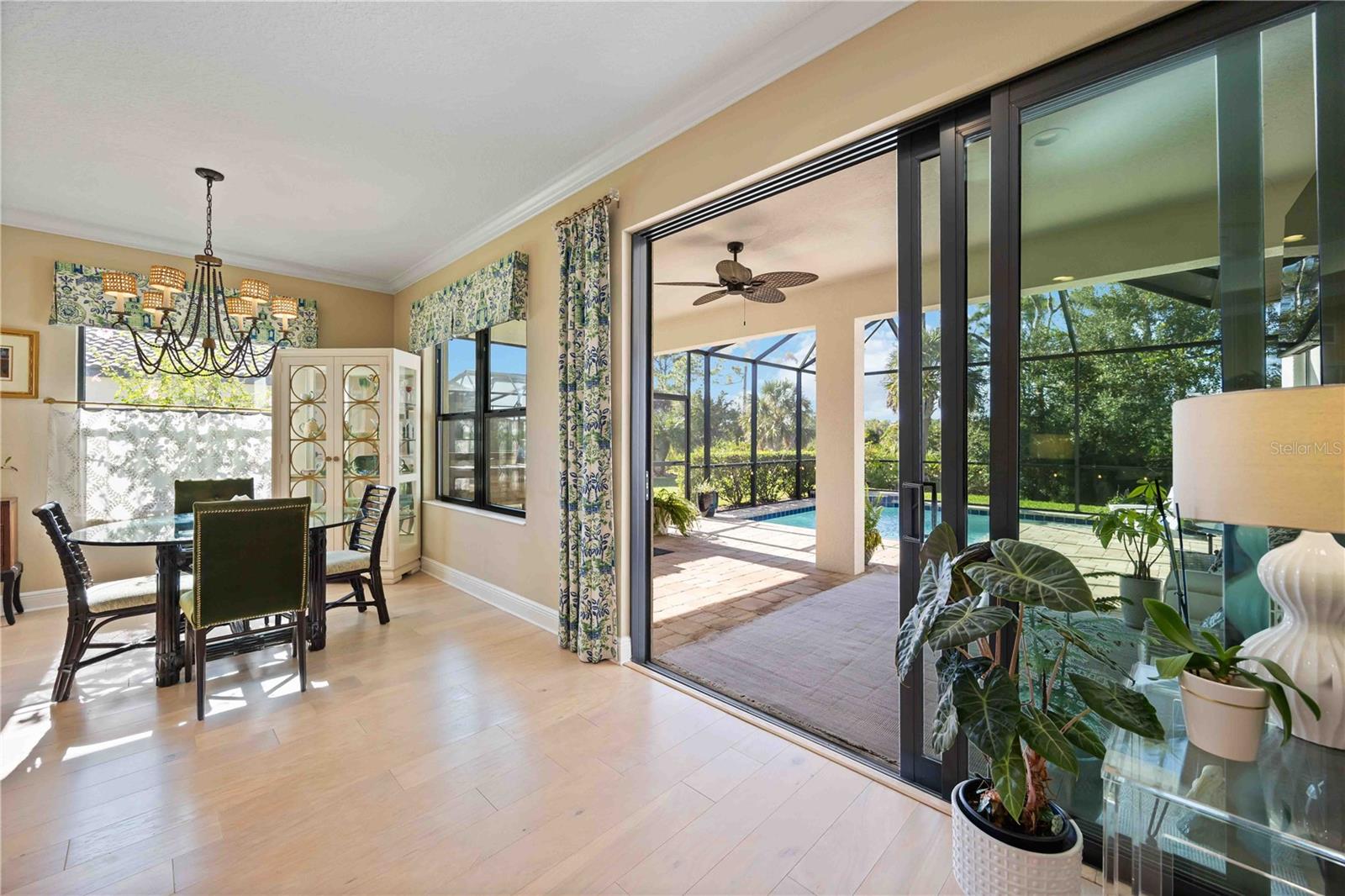 Image 45 of 69 For 228 Ariano Avenue