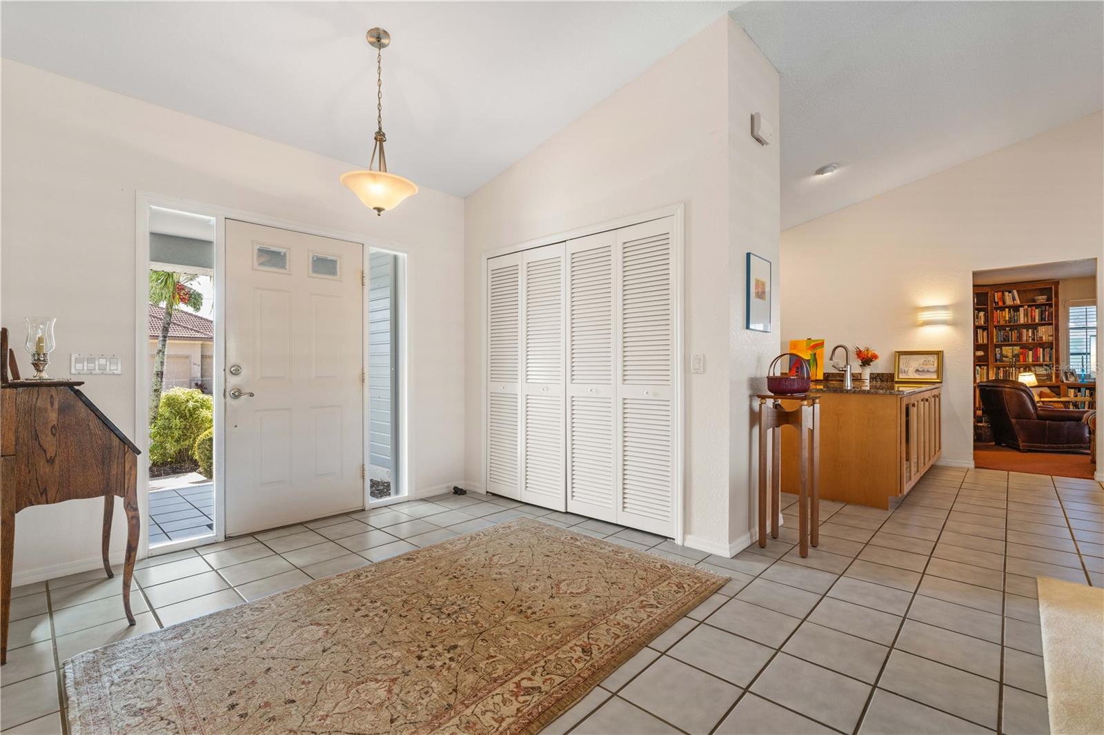 Image 21 of 79 For 2434 Flora Lane