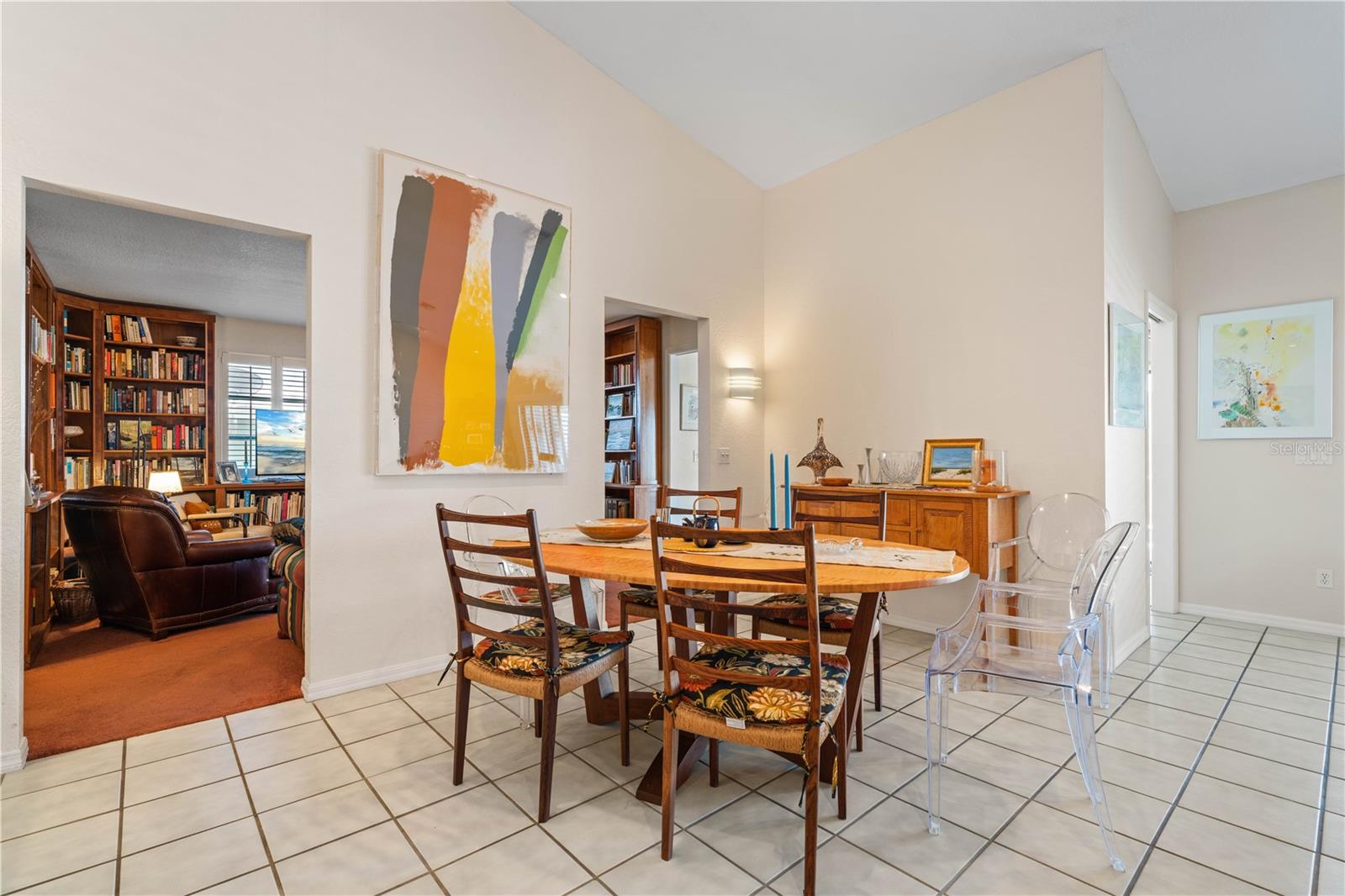 Image 31 of 79 For 2434 Flora Lane