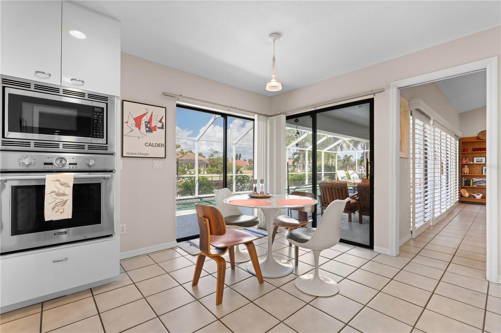 Image 38 of 79 For 2434 Flora Lane