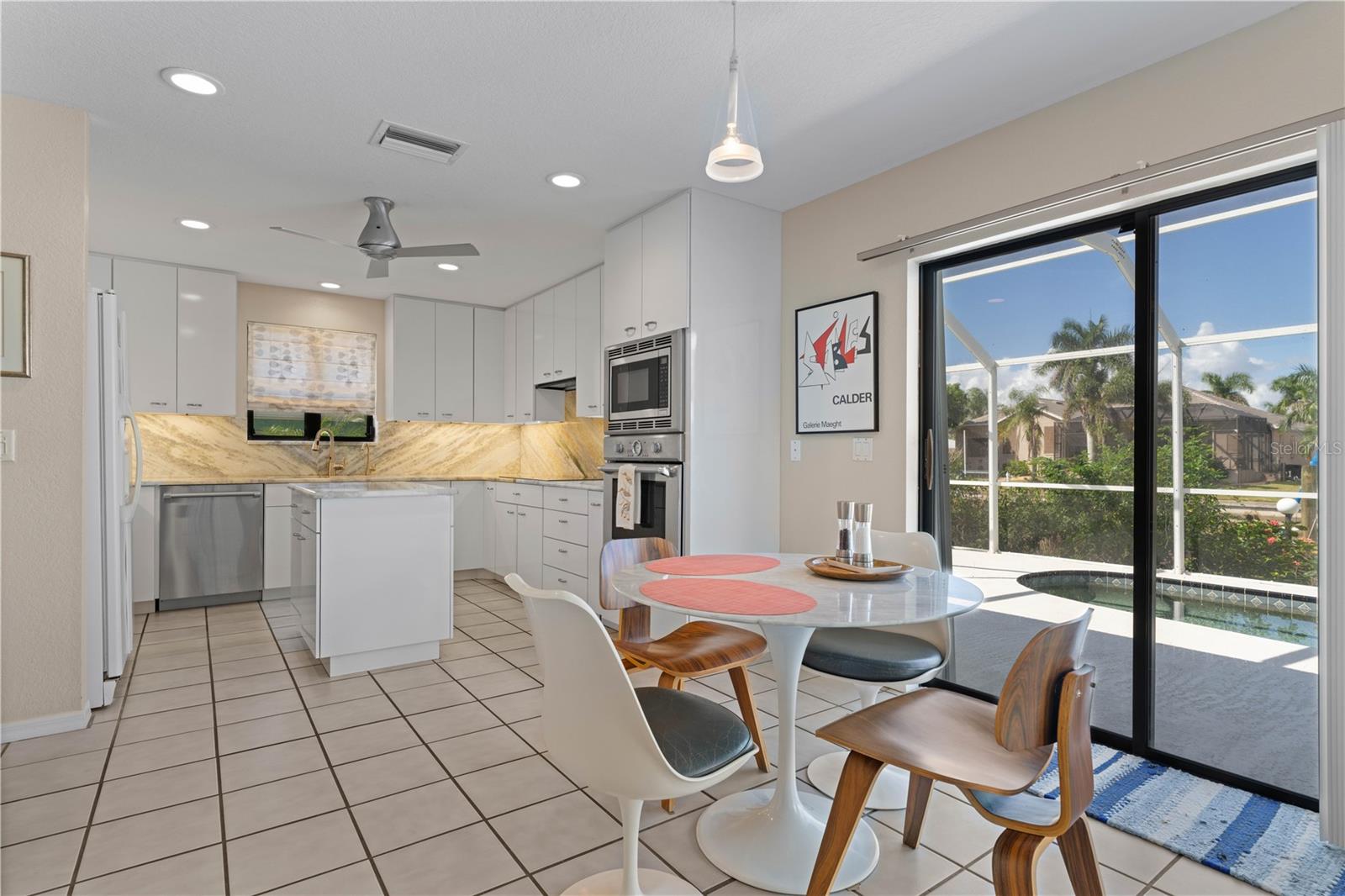 Image 39 of 79 For 2434 Flora Lane