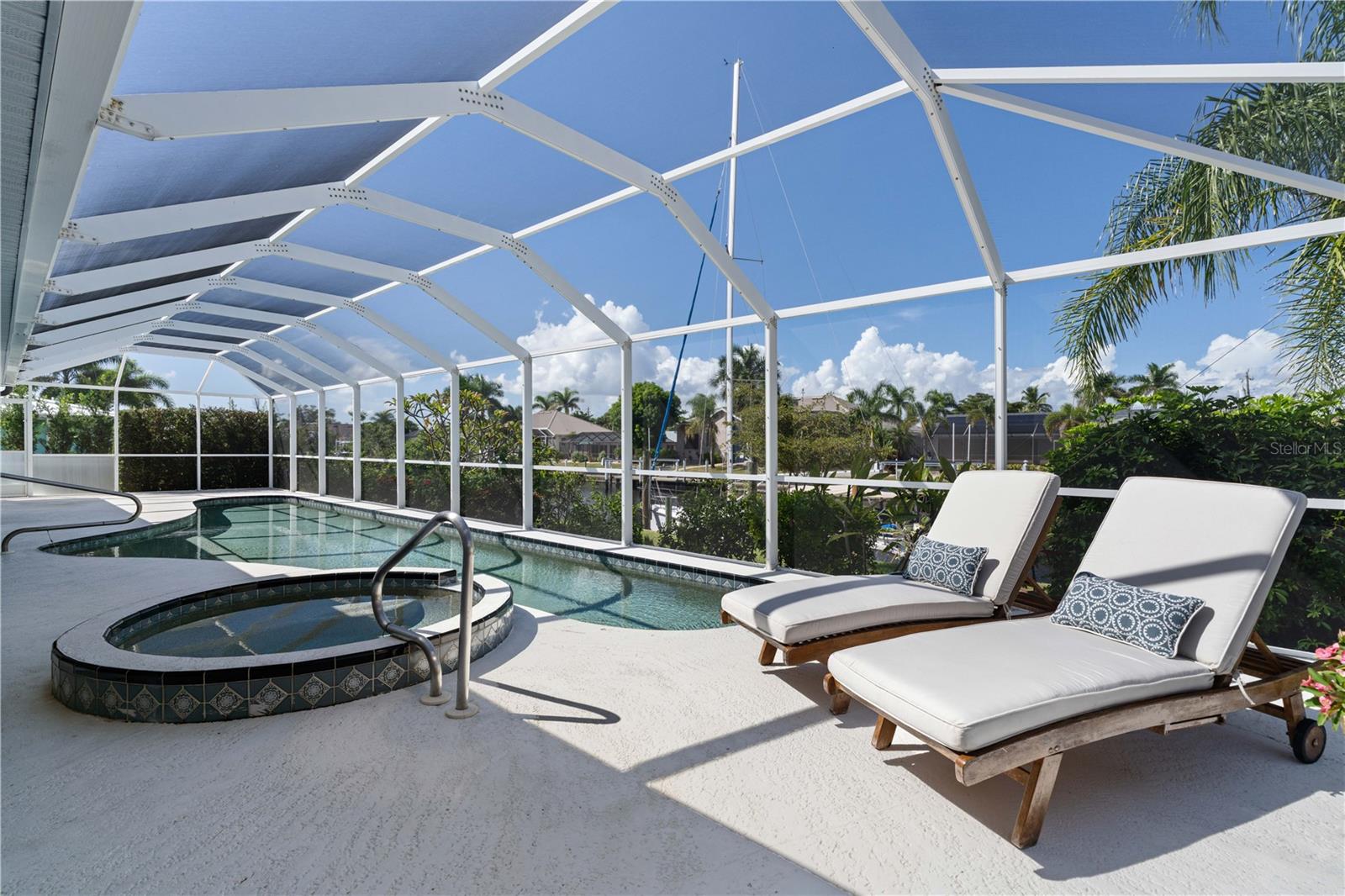 Image 65 of 79 For 2434 Flora Lane