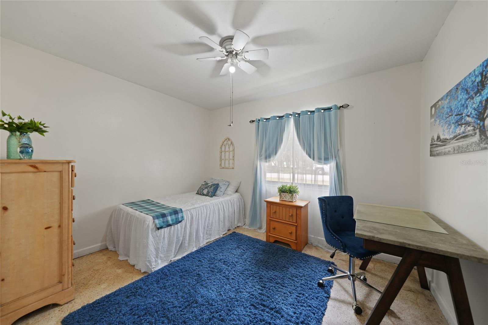 Image 18 of 30 For 203 Volusia Avenue