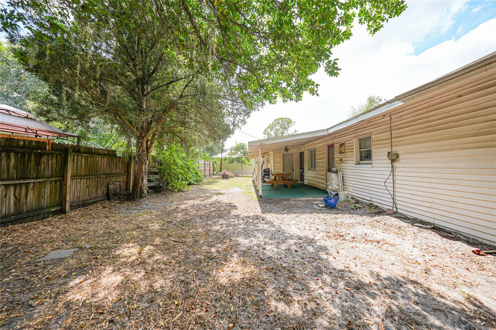 Image 26 of 30 For 203 Volusia Avenue