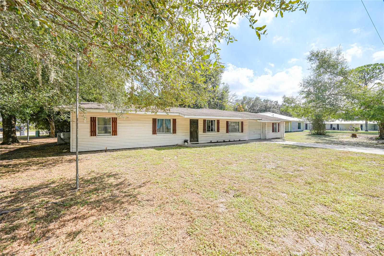 Image 27 of 30 For 203 Volusia Avenue