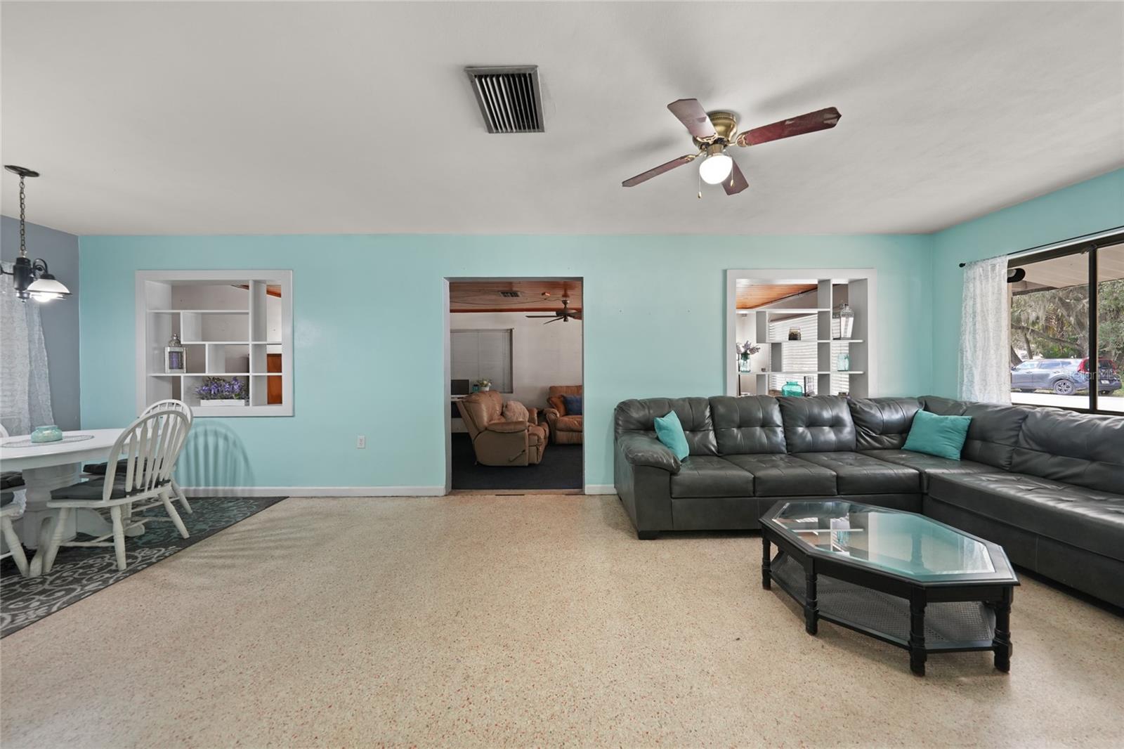 Image 5 of 30 For 203 Volusia Avenue