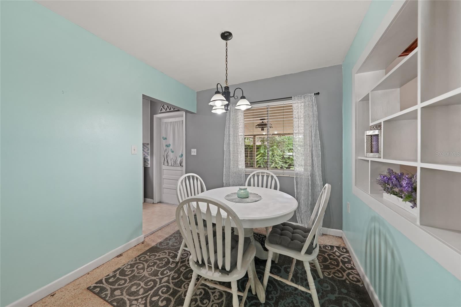 Image 7 of 30 For 203 Volusia Avenue