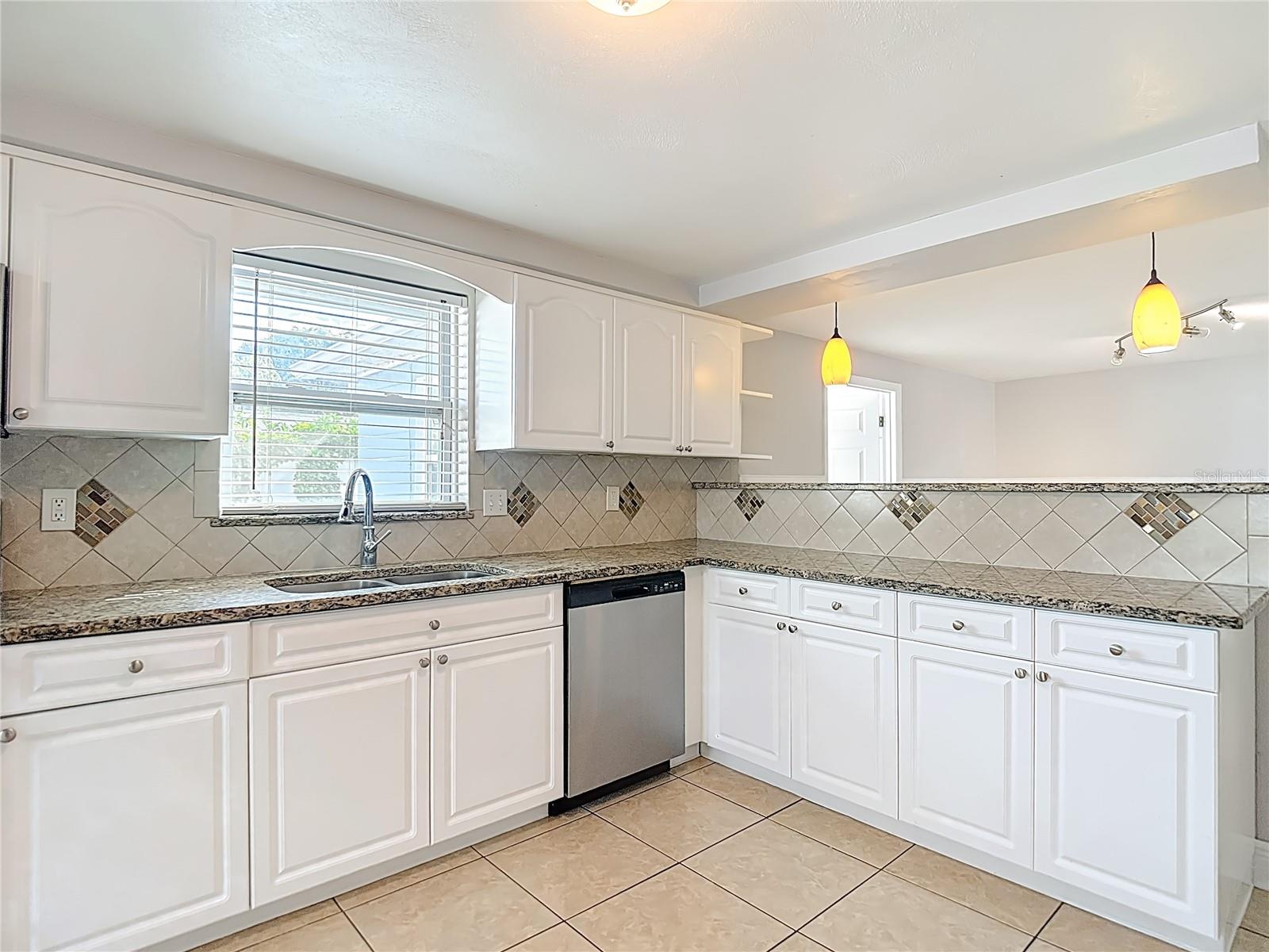 Image 14 of 40 For 11234 Yewtree Avenue