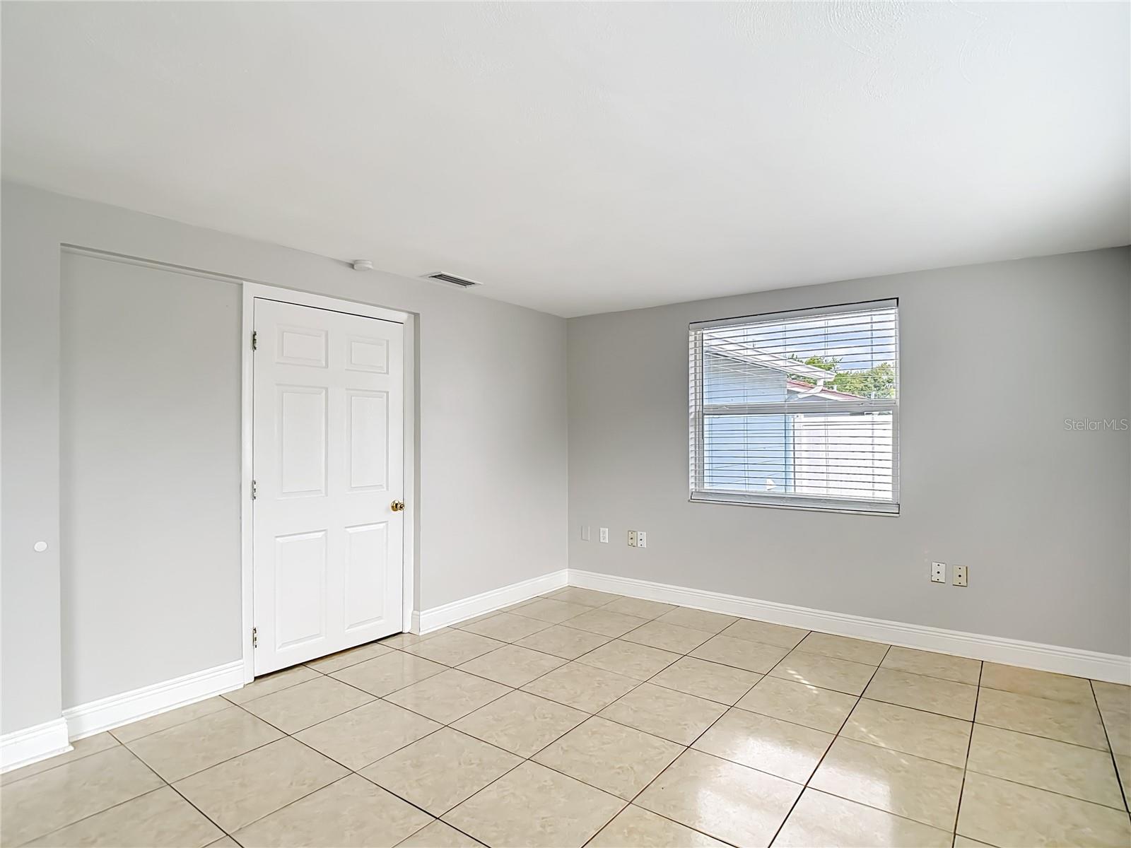 Image 18 of 40 For 11234 Yewtree Avenue