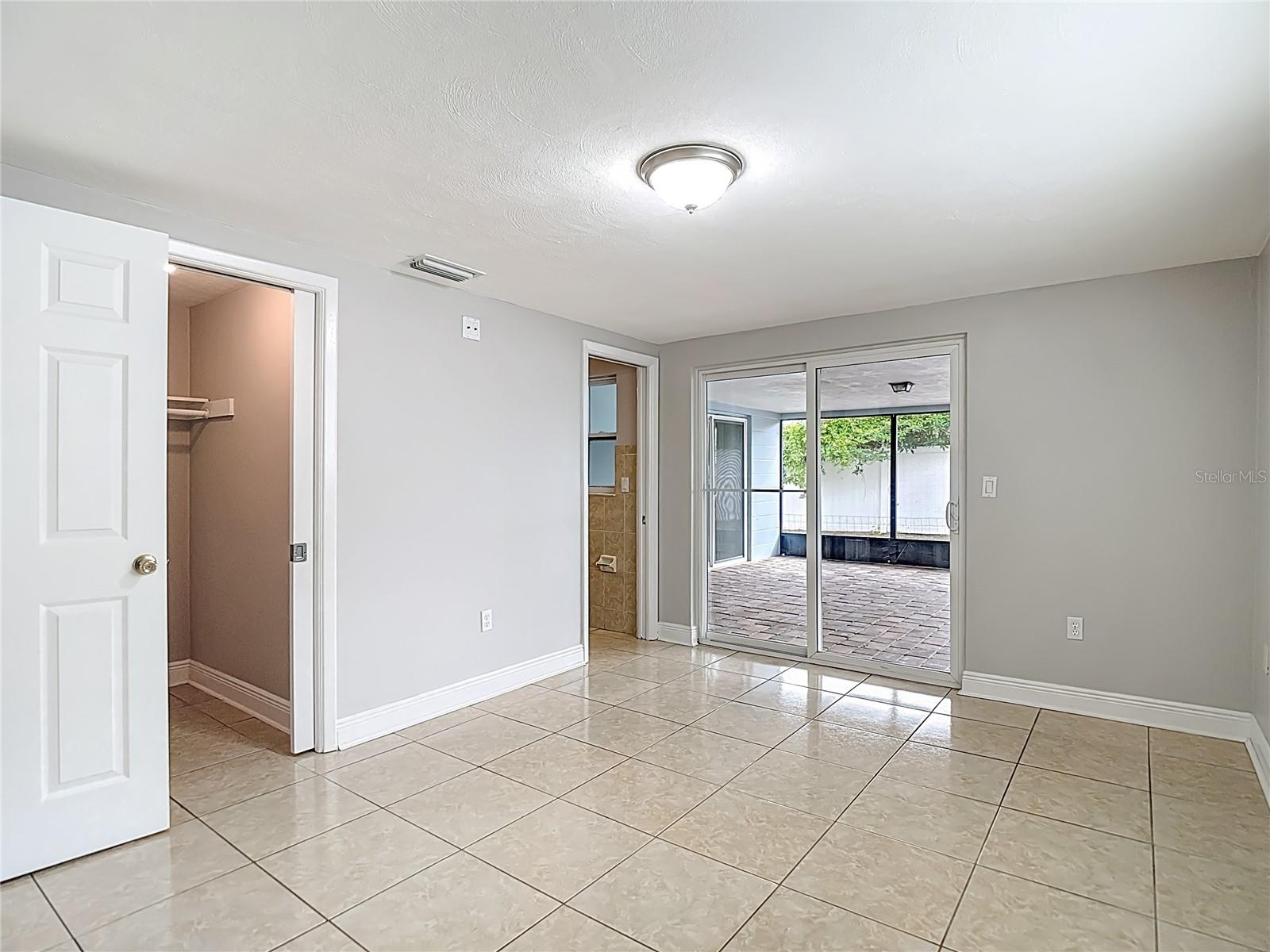 Image 24 of 40 For 11234 Yewtree Avenue