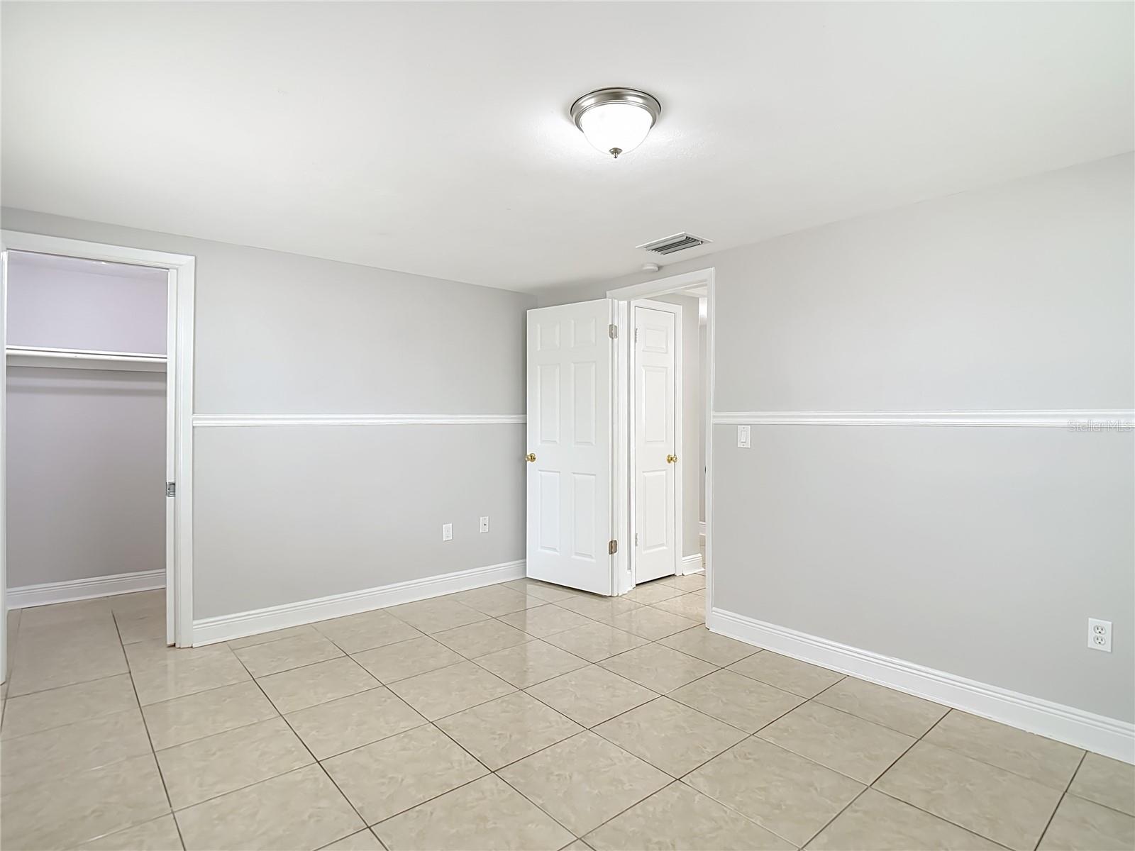 Image 25 of 40 For 11234 Yewtree Avenue