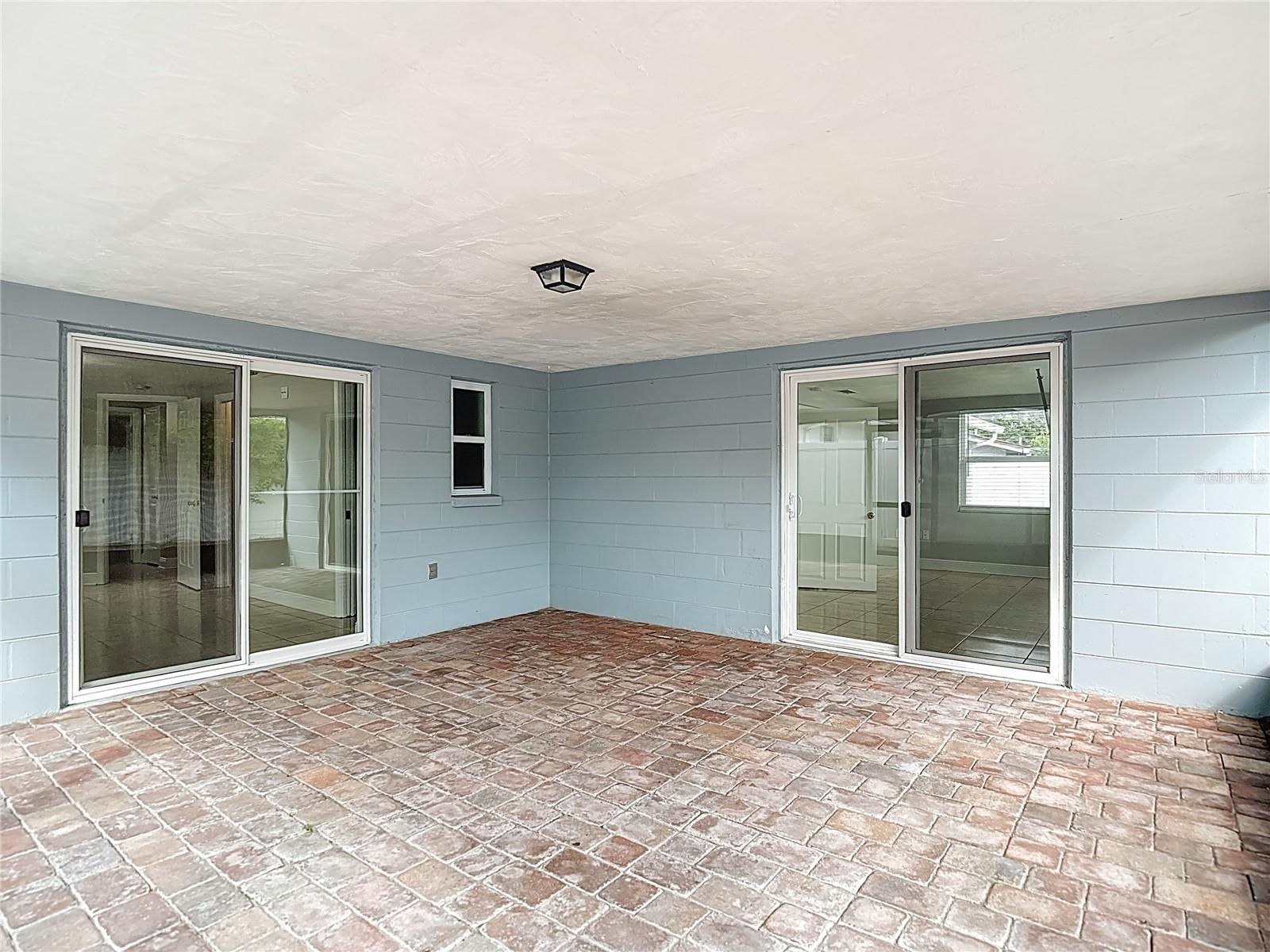 Image 35 of 40 For 11234 Yewtree Avenue