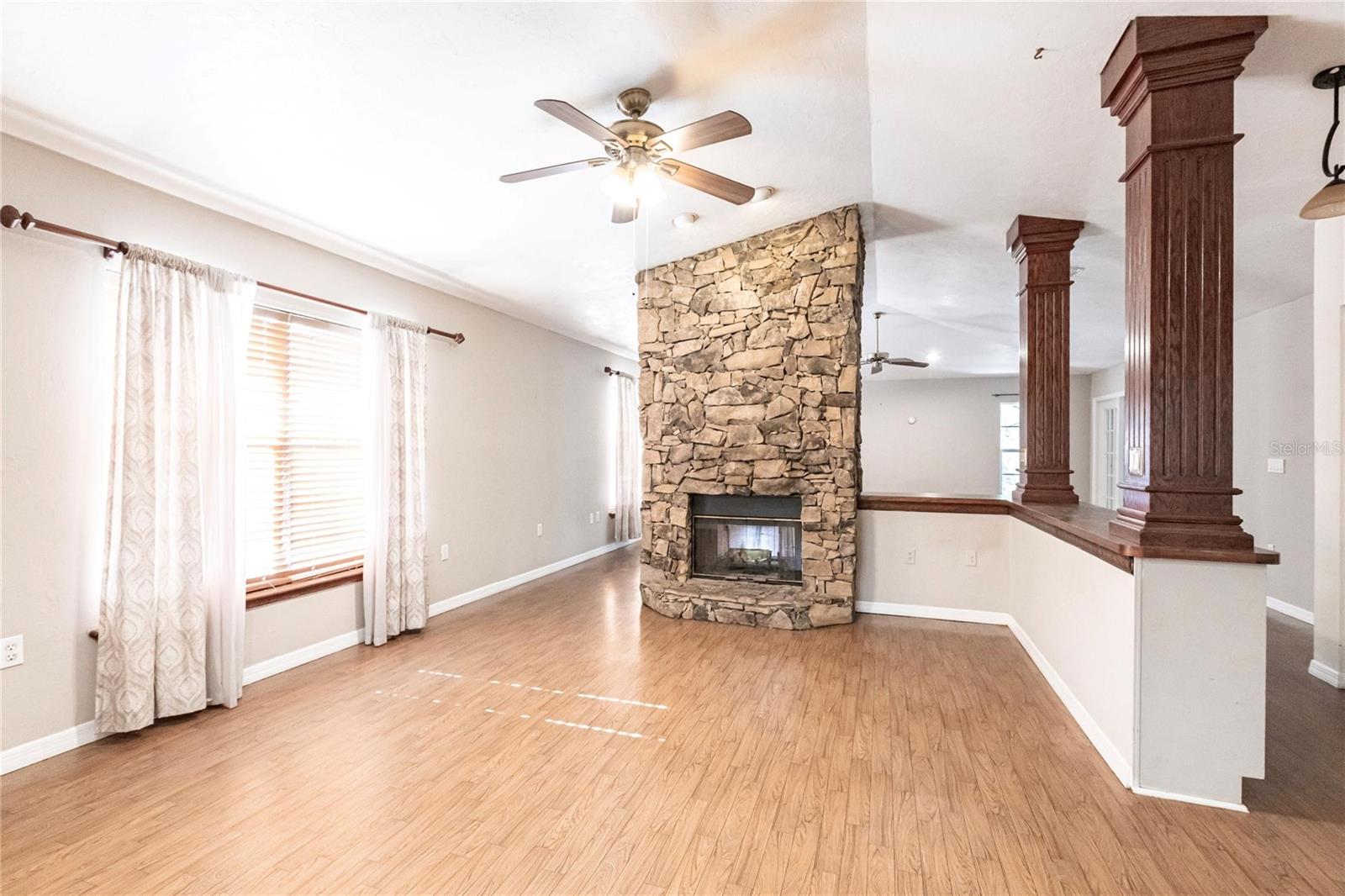 Image 17 of 51 For 5301 Sabal Palm Lane